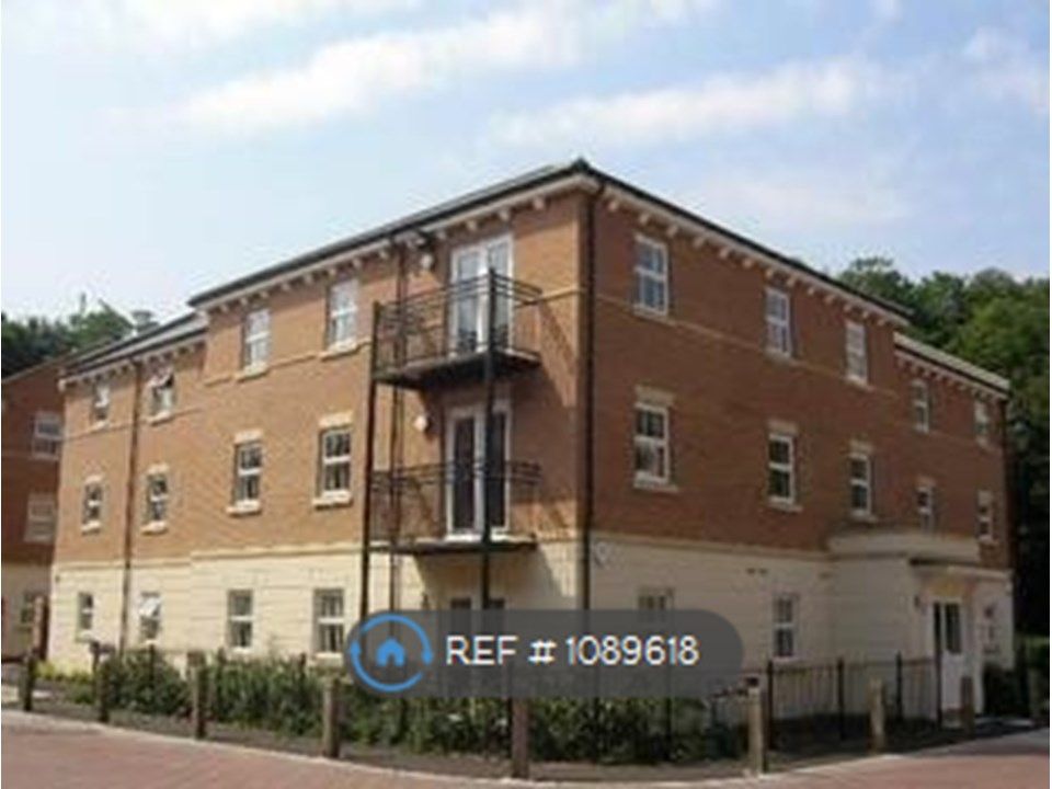 2 bed flat to rent in Empire Walk, Greenhithe DA9 Zoopla