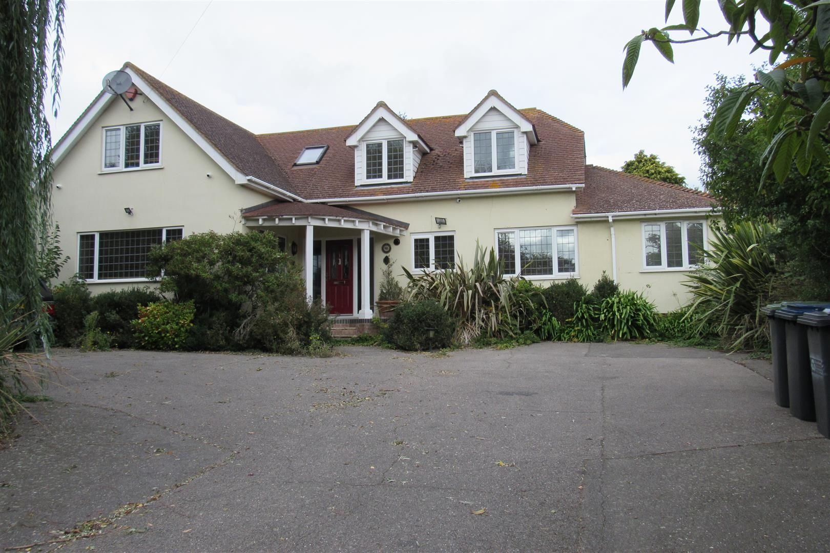 4 bed property for sale in Broomfield Road, Herne Bay CT6 Zoopla