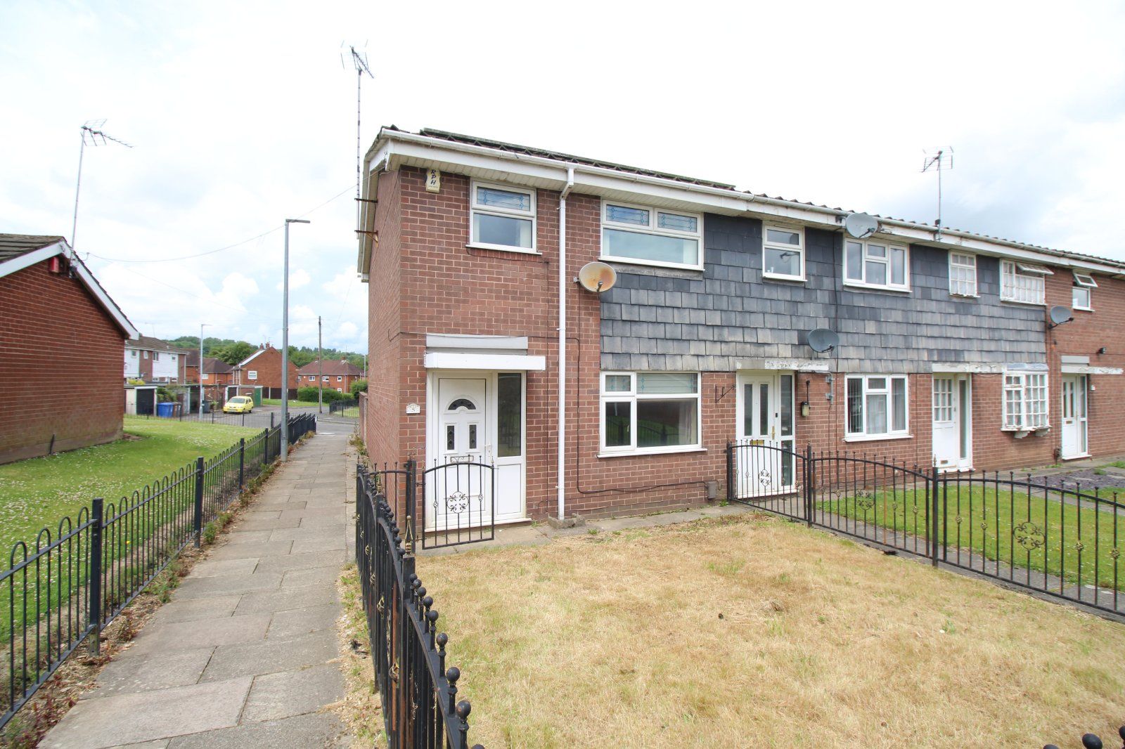 3 bed end terrace house for sale in Keynsham Walk, Smallthorne, Stoke