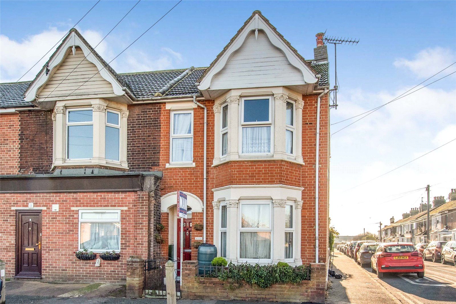 3 bed end terrace house for sale in Main Road, Queenborough ME11 Zoopla