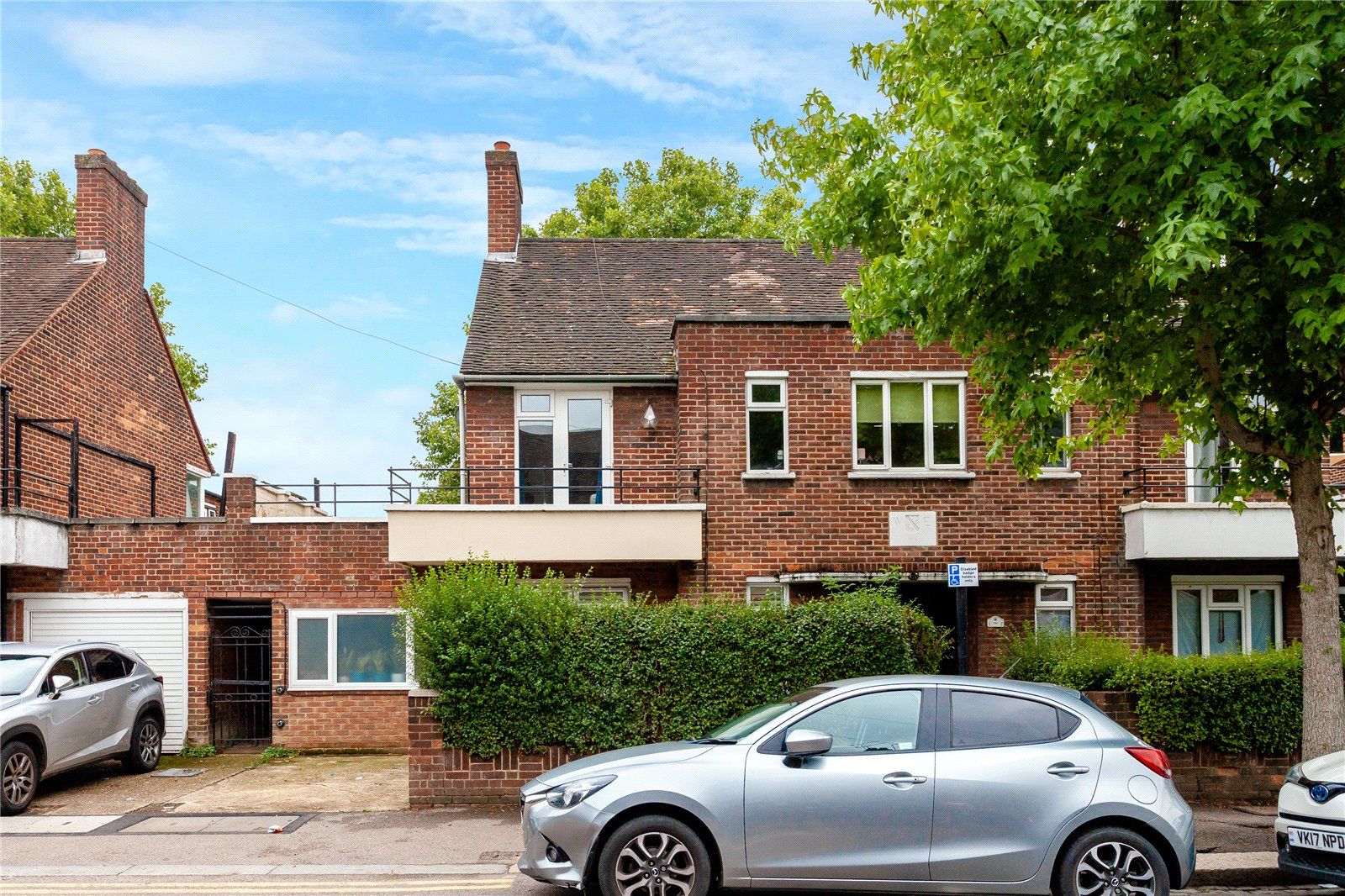 3 bed flat for sale in Brettenham Road, Walthamstow, London E17 Zoopla
