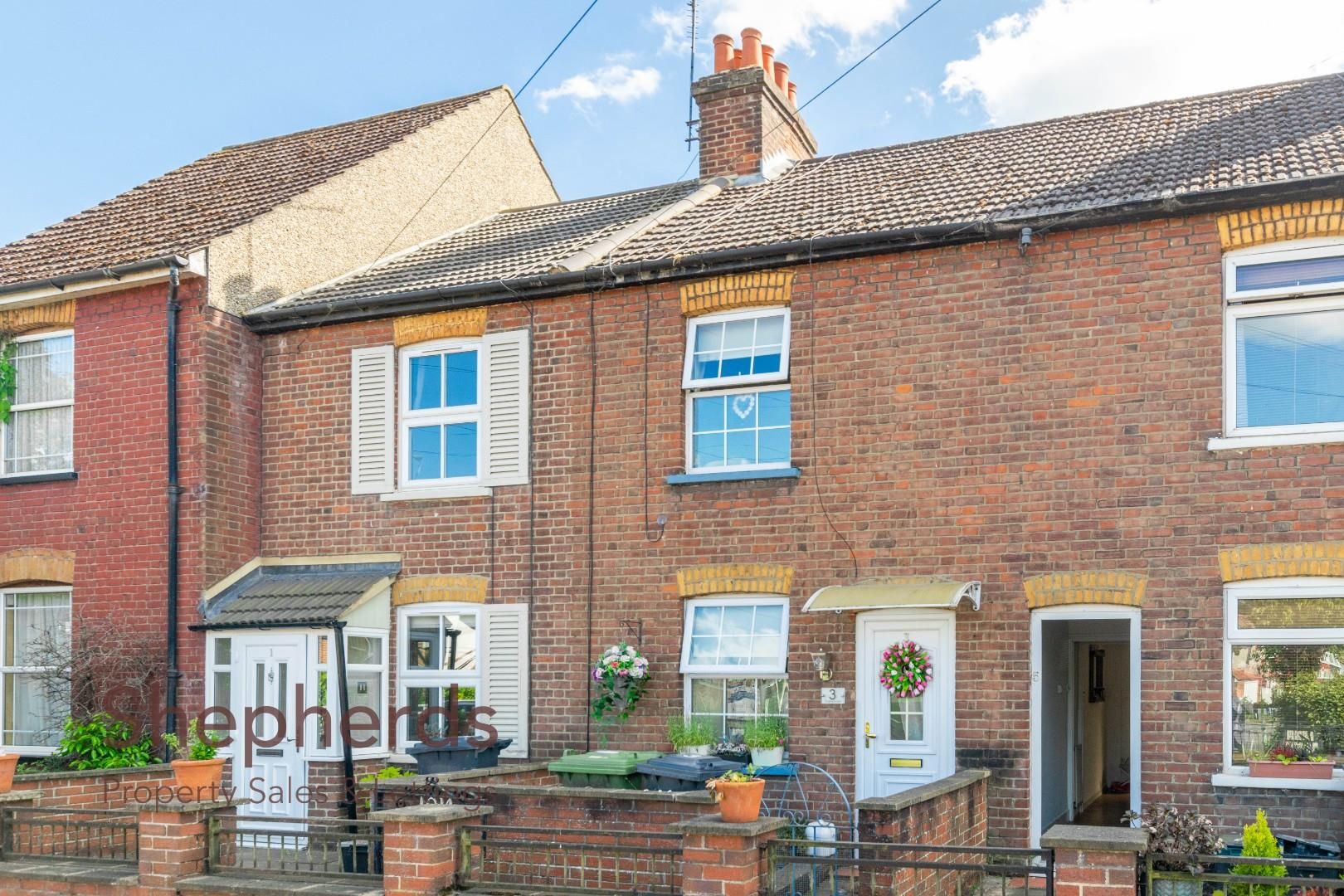 2 bed terraced house for sale in Longfield Lane, West Cheshunt EN7 Zoopla