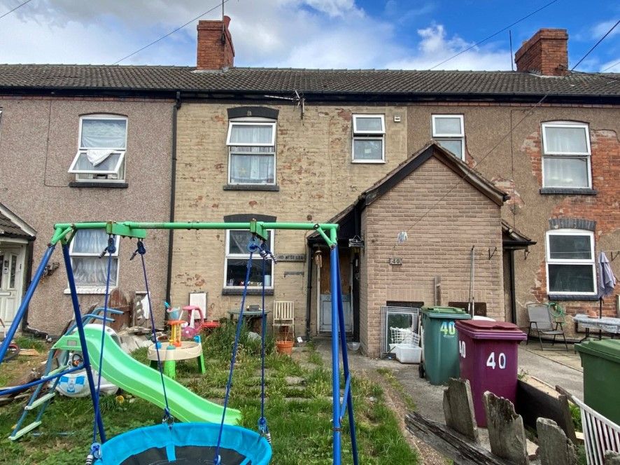 3 bed terraced house for sale in 40 Westlea, Clowne, Chesterfield