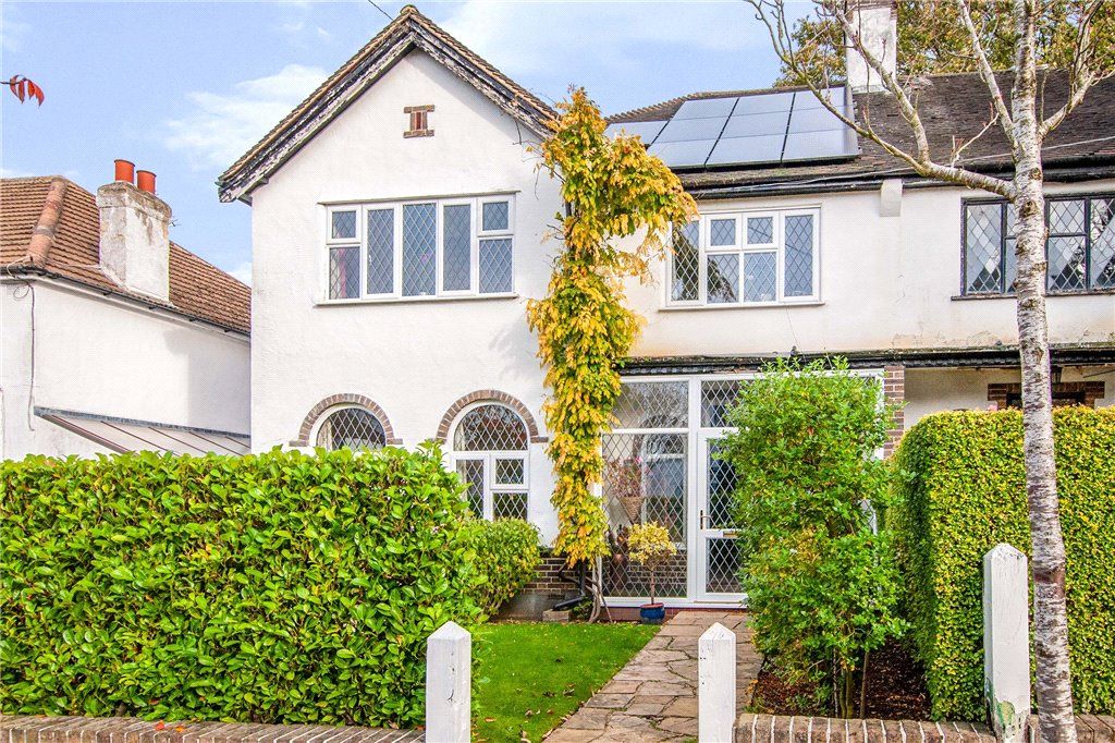 4 bed semidetached house for sale in Rutland Gardens, Croydon CR0 Zoopla