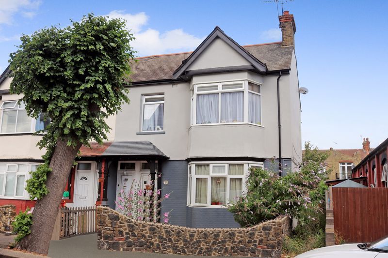 3 bed for sale in Windermere Road, SouthendOnSea SS1 Zoopla
