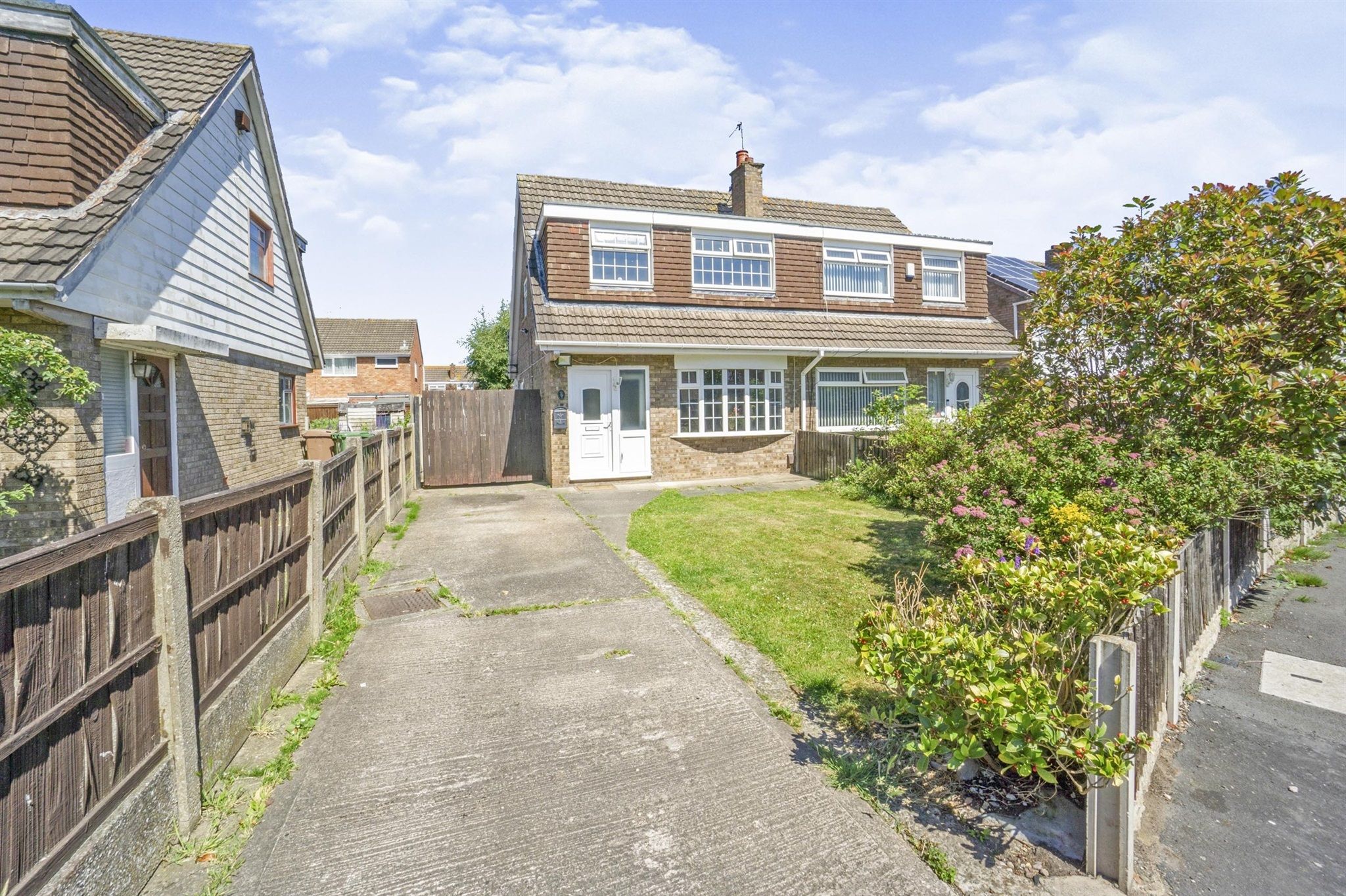 3 bed semidetached house for sale in Wimbrick Close, Moreton, Wirral