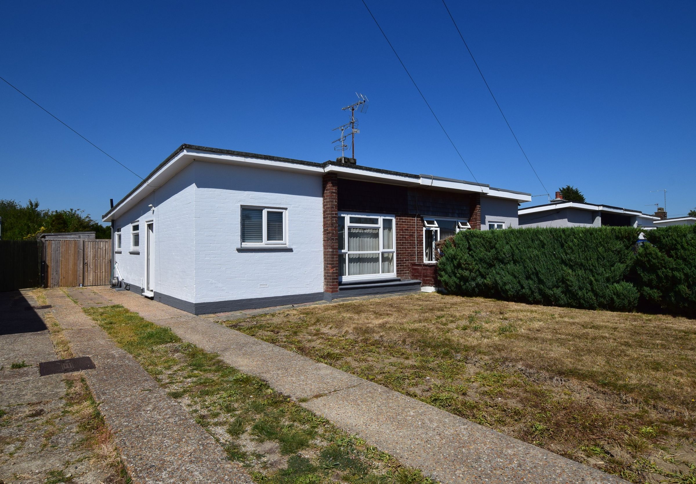 2 bed bungalow for sale in Mountney Drive, Pevensey Bay BN24 Zoopla
