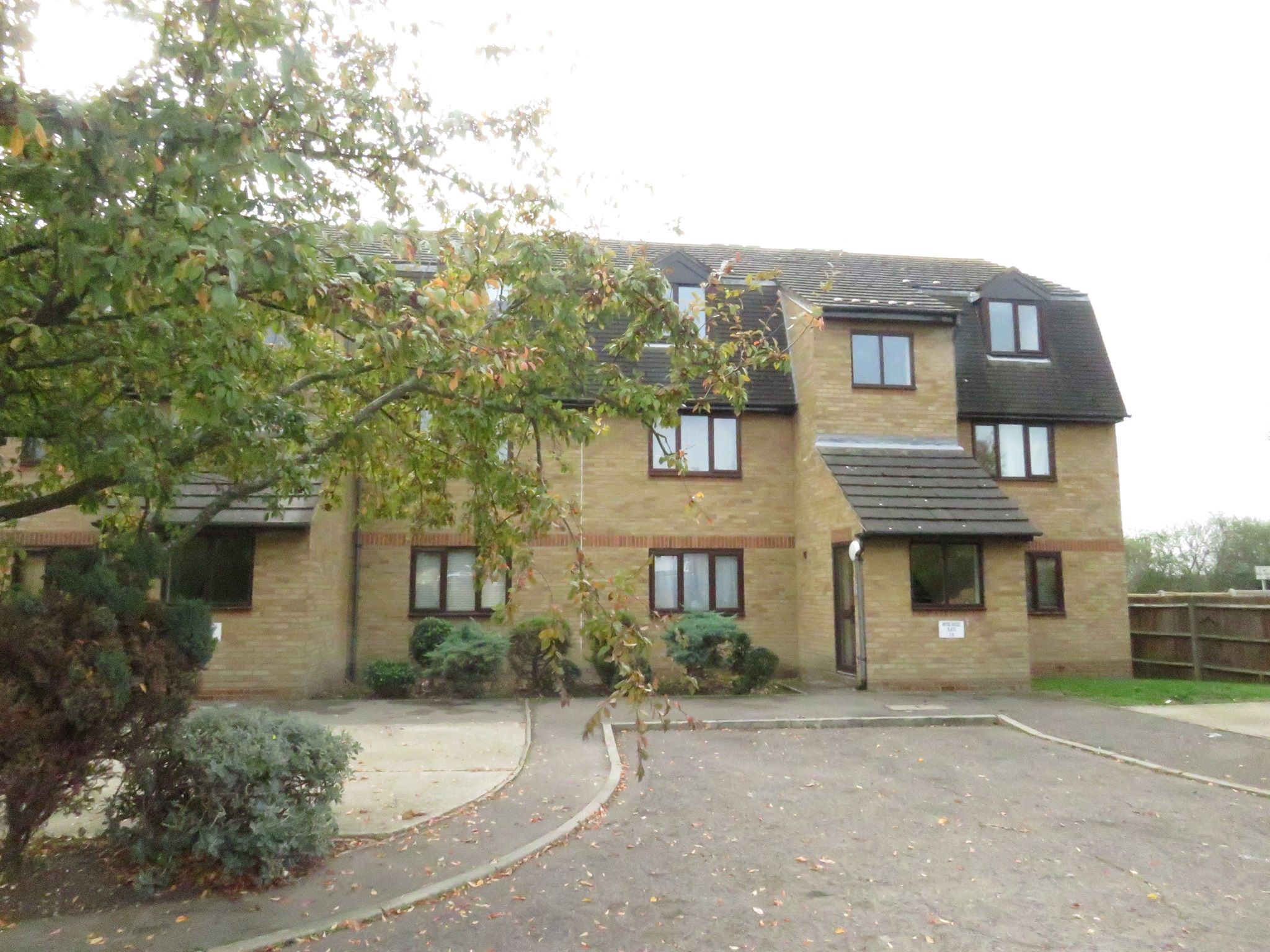 1 bed flat for sale in Blandford Close, Romford RM7 Zoopla