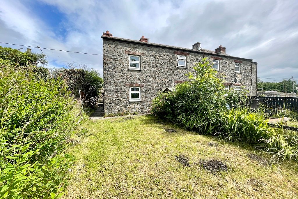 1 bed end terrace house to rent in St Anns Chapel, Gunnislake PL18 Zoopla