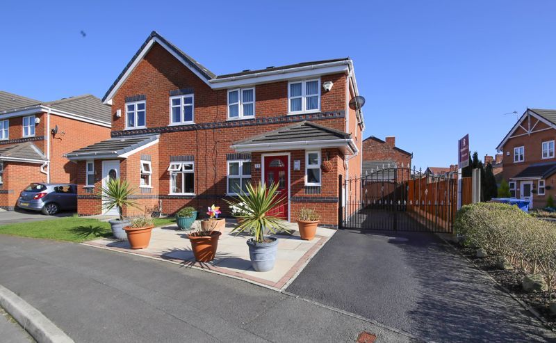 Lyon Road, Springfield, Wigan WN6  