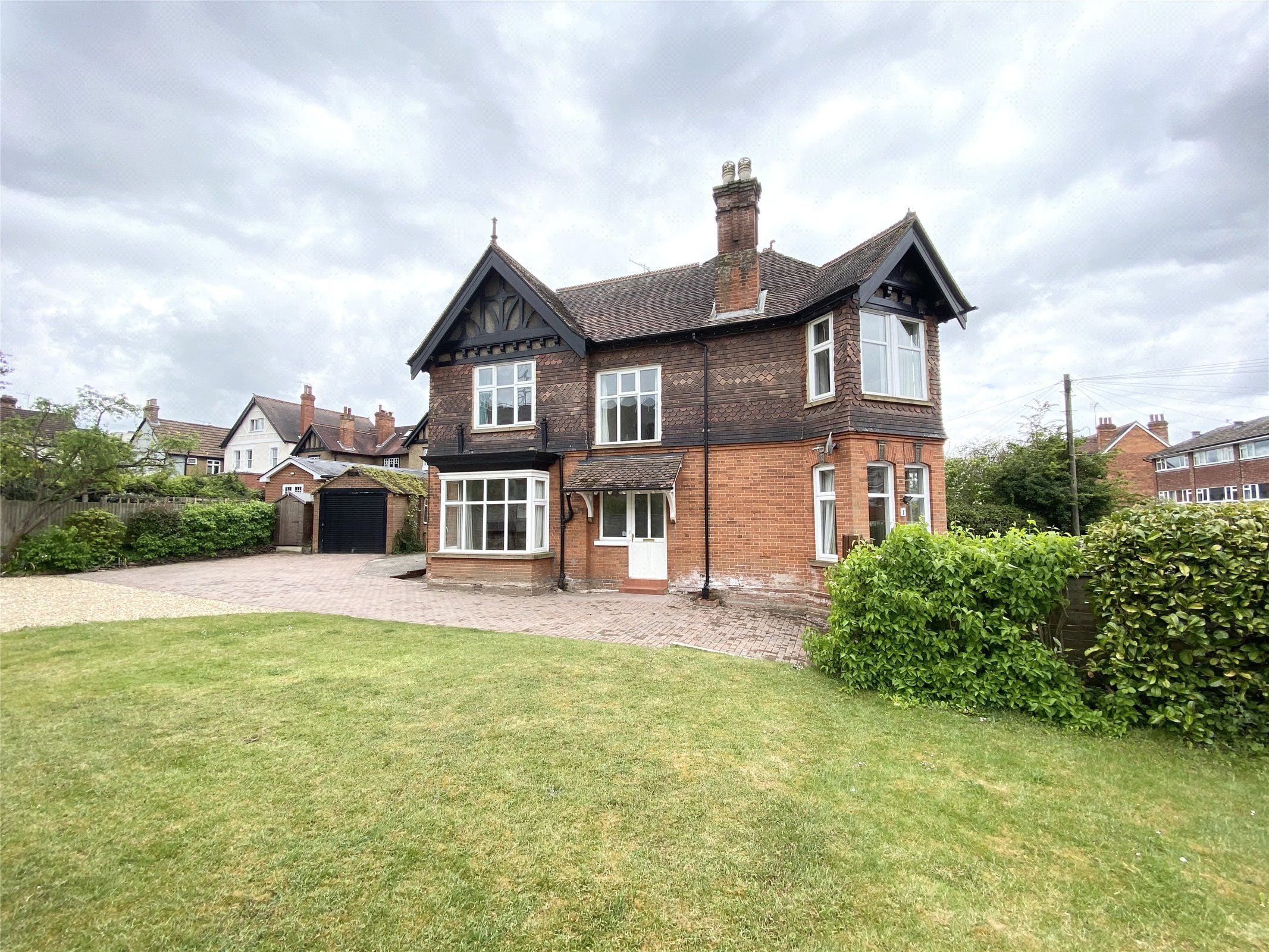 5 bed semi-detached house to rent in Rothes Road, Dorking RH4 - Zoopla