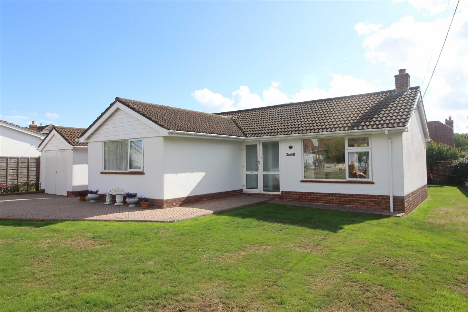 2 bed detached bungalow for sale in Waverley Road, New Milton BH25 Zoopla