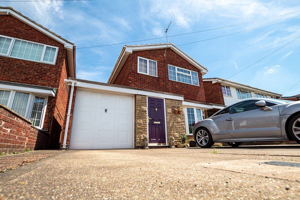 3 bed detached house for sale in Quebec Road, Bottesford, Scunthorpe