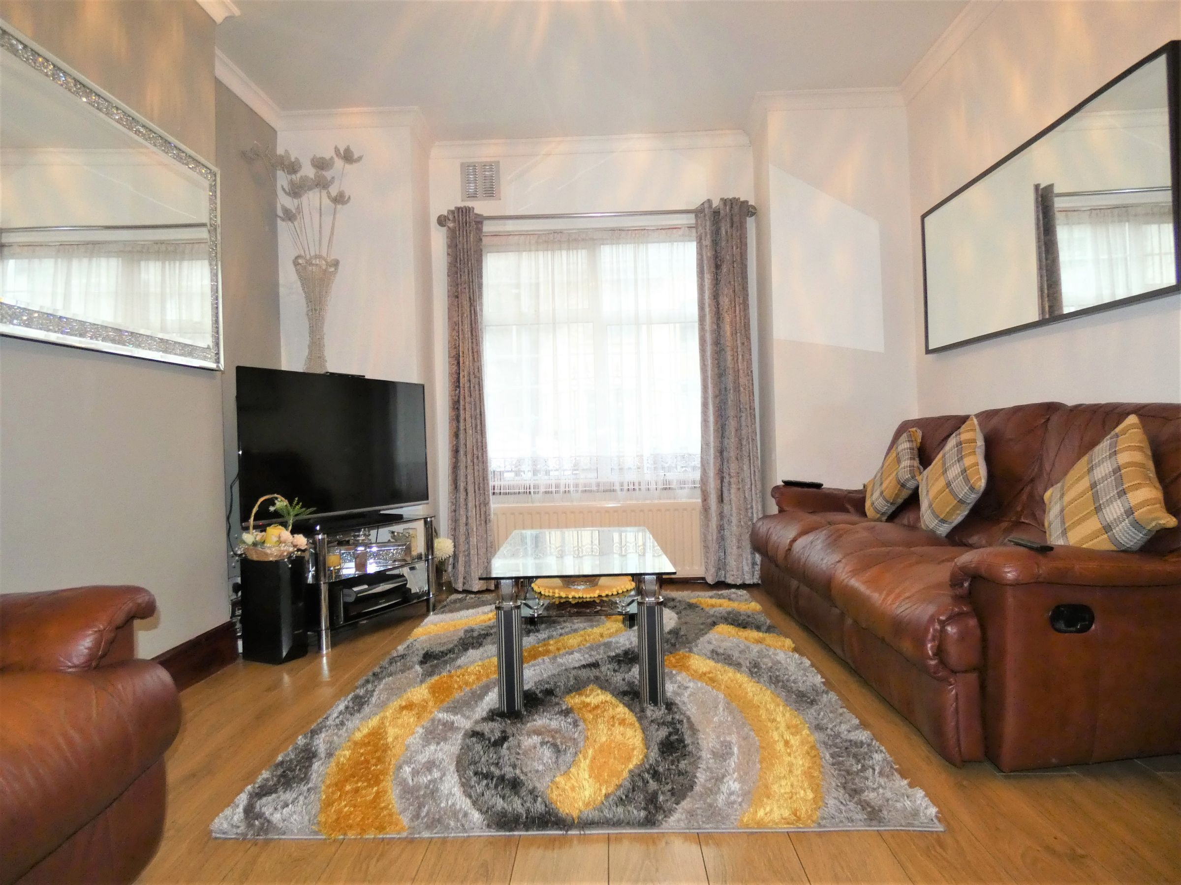 Kings Road Plaistow E6  