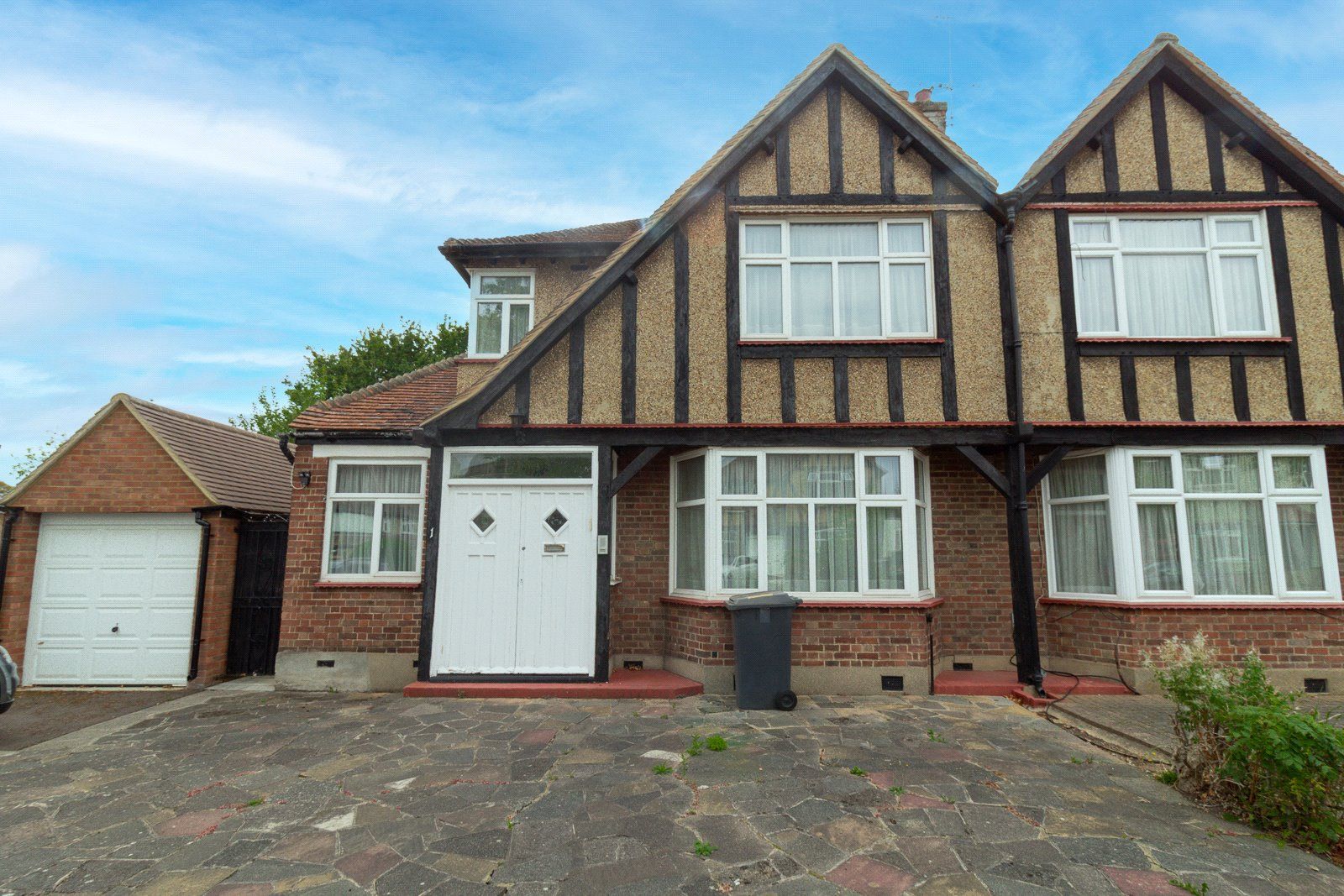 3 bed semidetached house for sale in Hillersdon Avenue, Edgware HA8