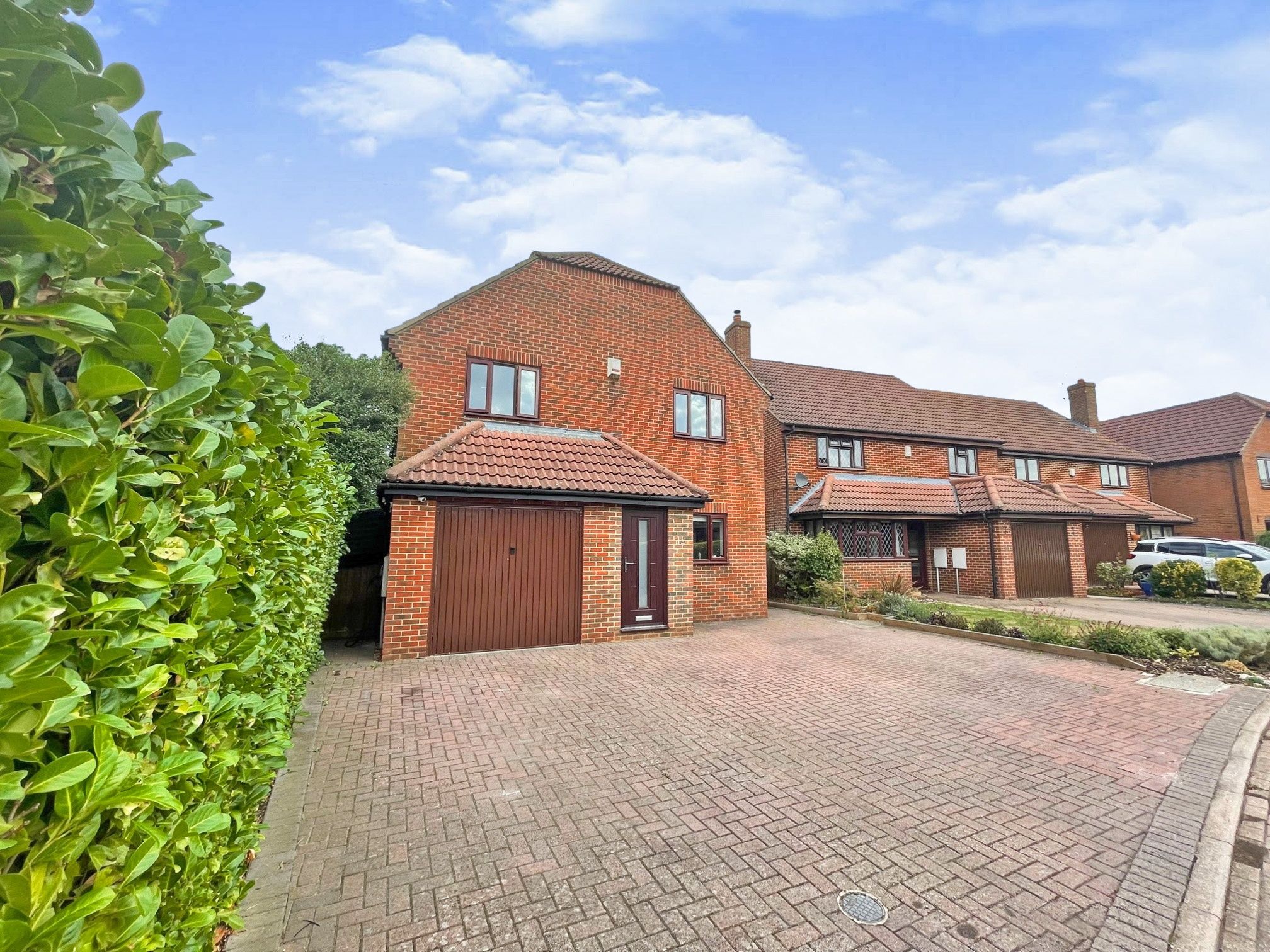 4 bed detached house for sale in Marshalls Lea, Bierton, Aylesbury HP22