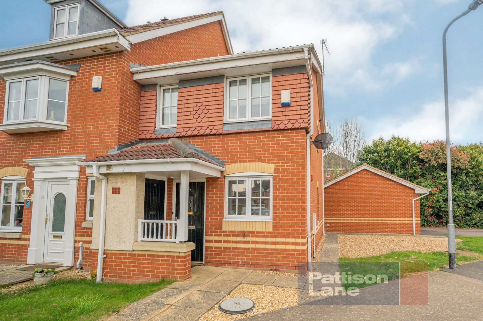 2 bed semidetached house for sale in Thurston Drive, Kettering NN15