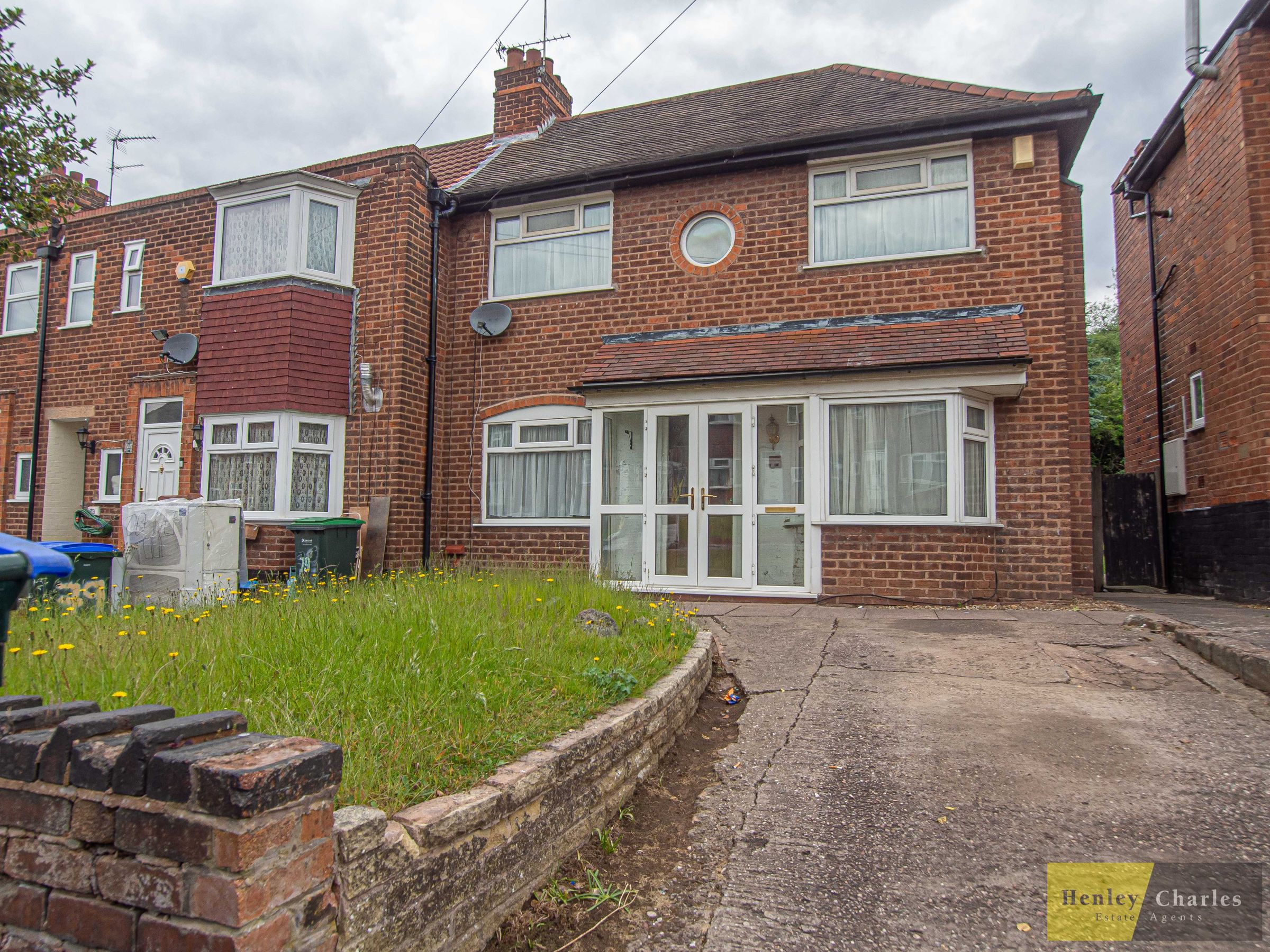 4 bed end terrace house for sale in Spouthouse Lane, Great Barr