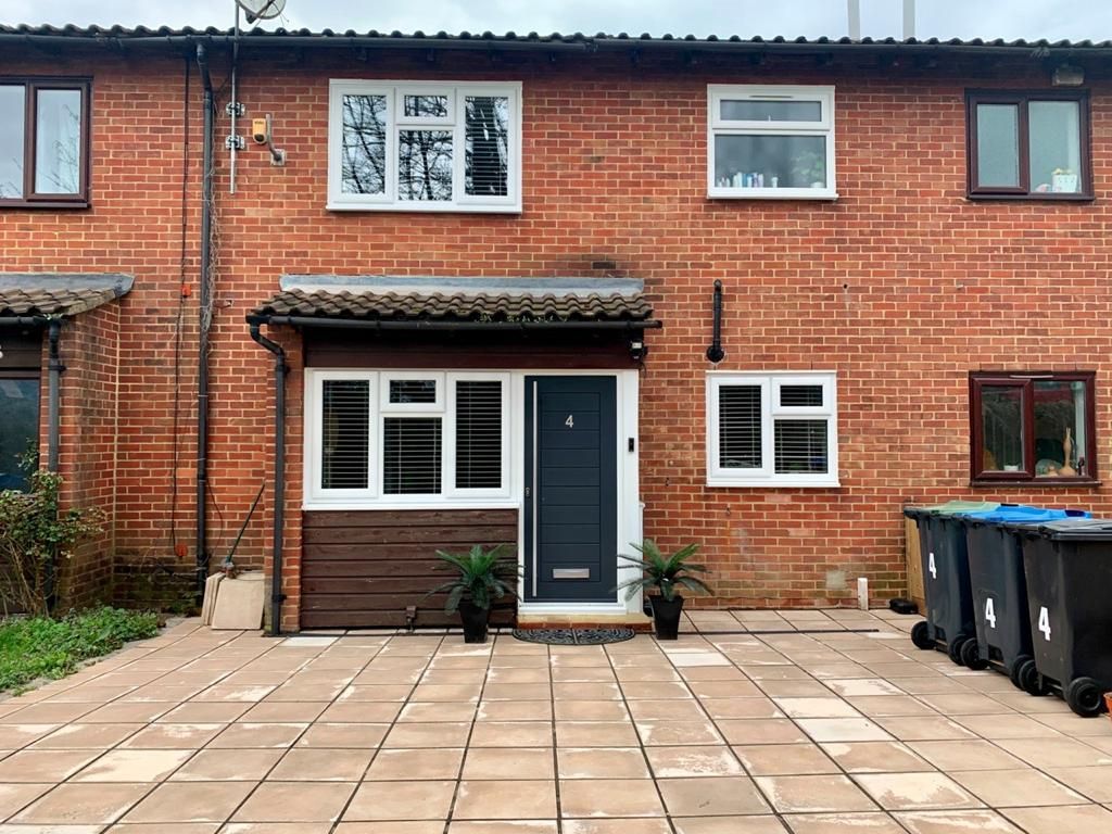 1 bed terraced house for sale in Wrangthorne Walk, Waddon, Croydon CR0