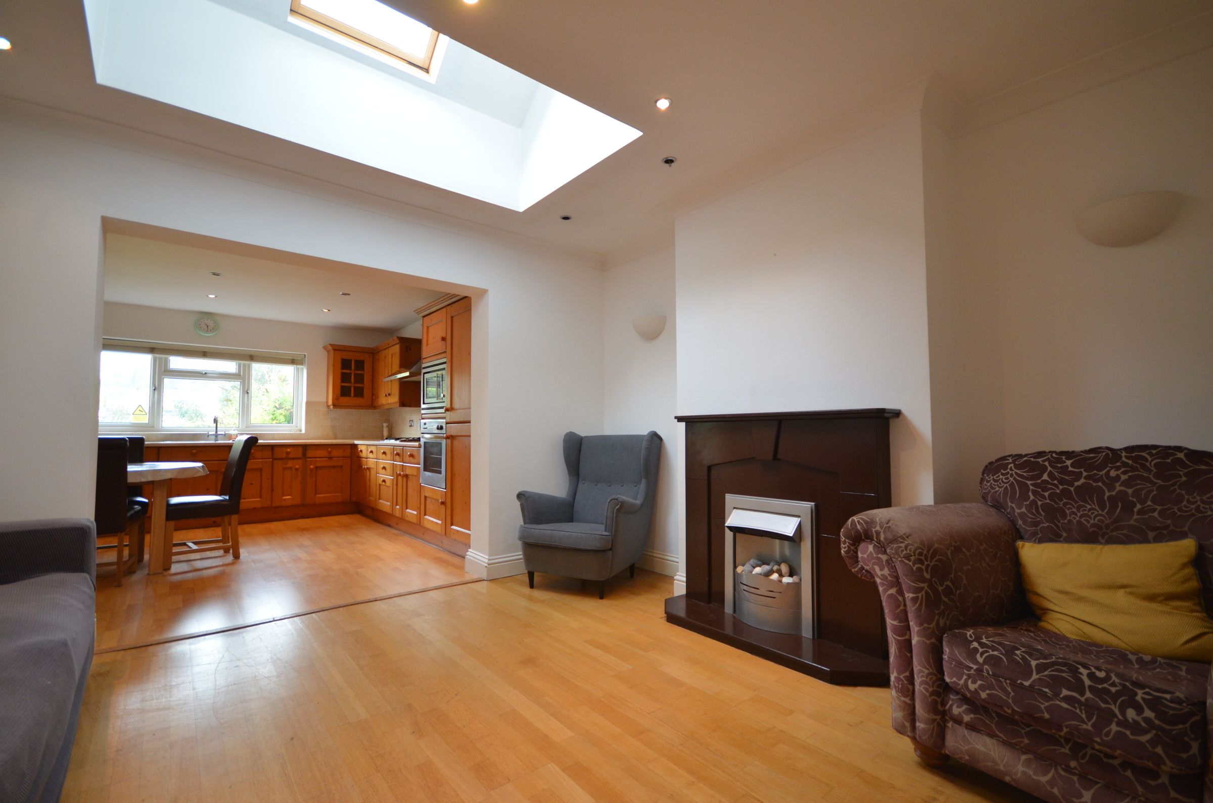 3 bed semidetached bungalow for sale in Borrowdale Avenue, Harrow HA3