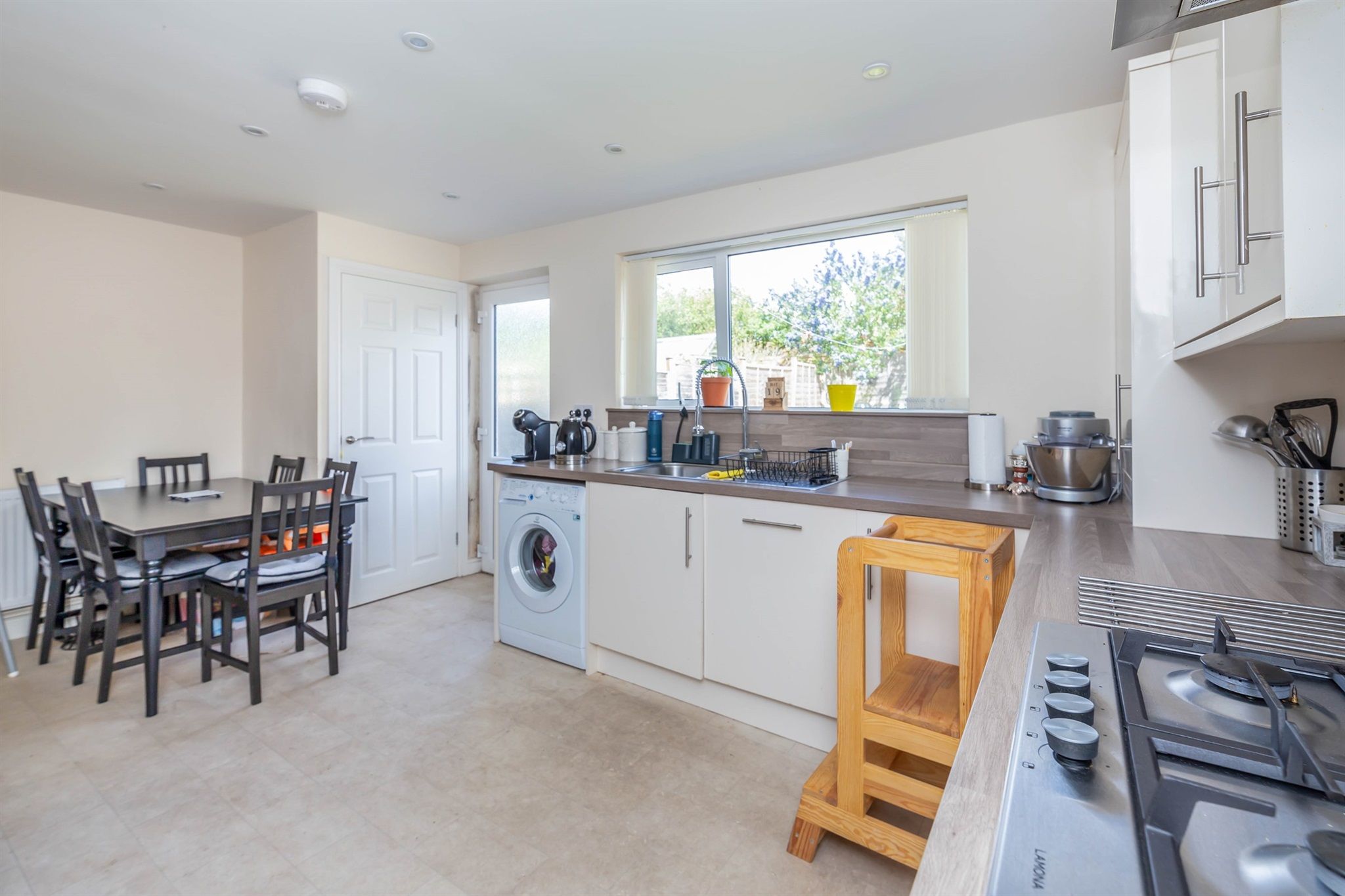 Fastnet Road, Thurnby Lodge, Leicester LE5  