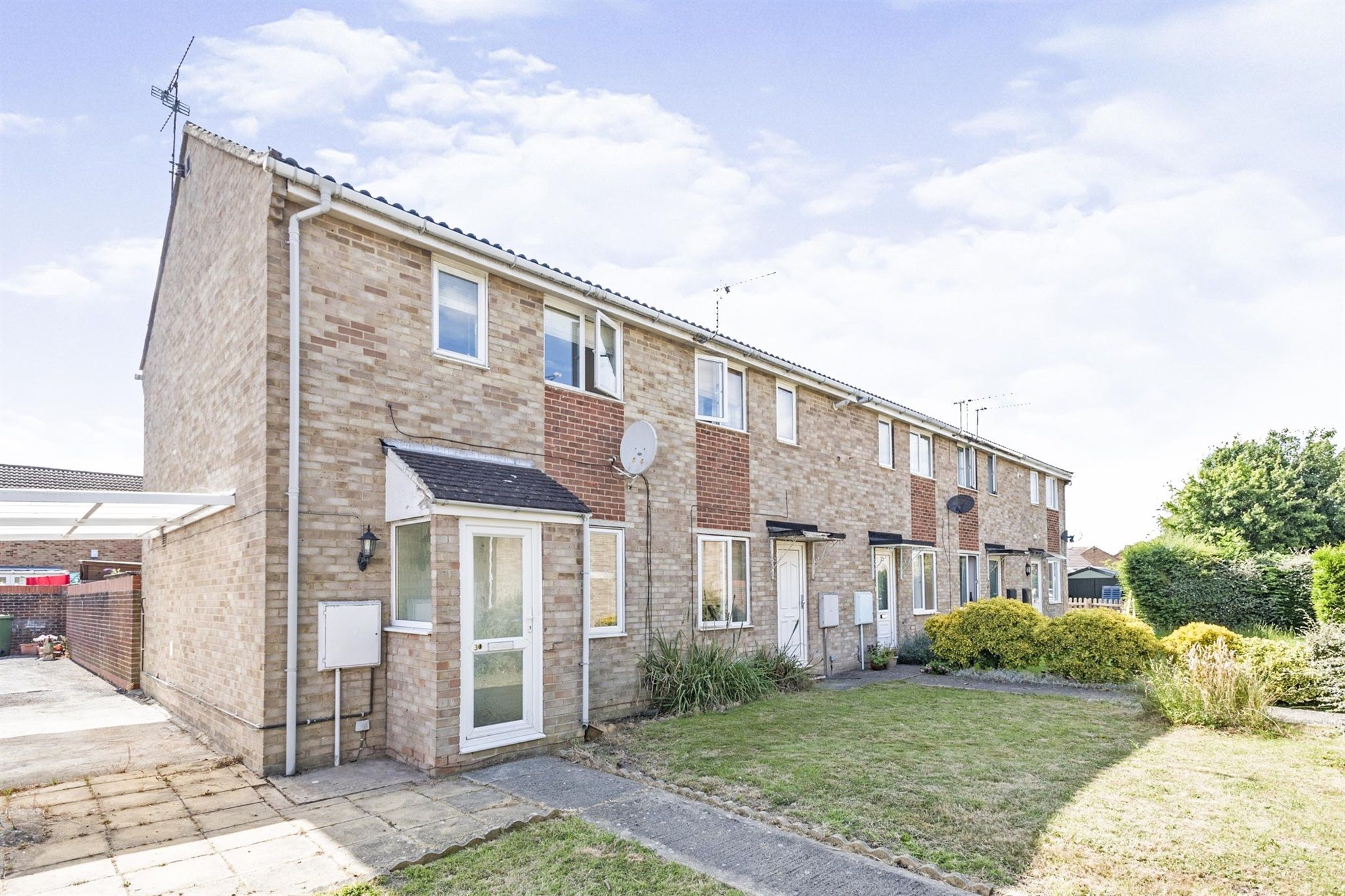 2 bed end terrace house for sale in Woodchester, Westlea, Swindon SN5
