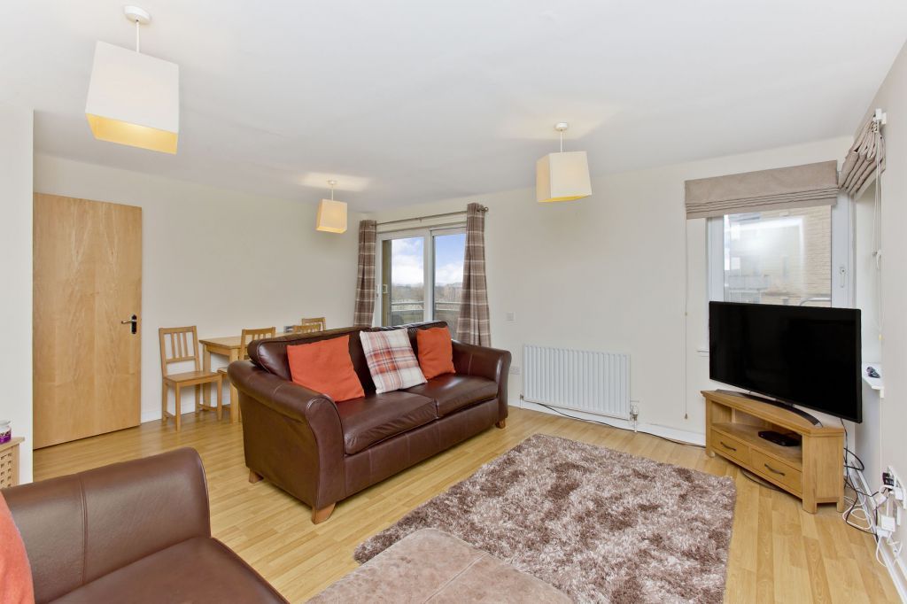 7/6 Hawkhill Close, Easter Road, Edinburgh EH7