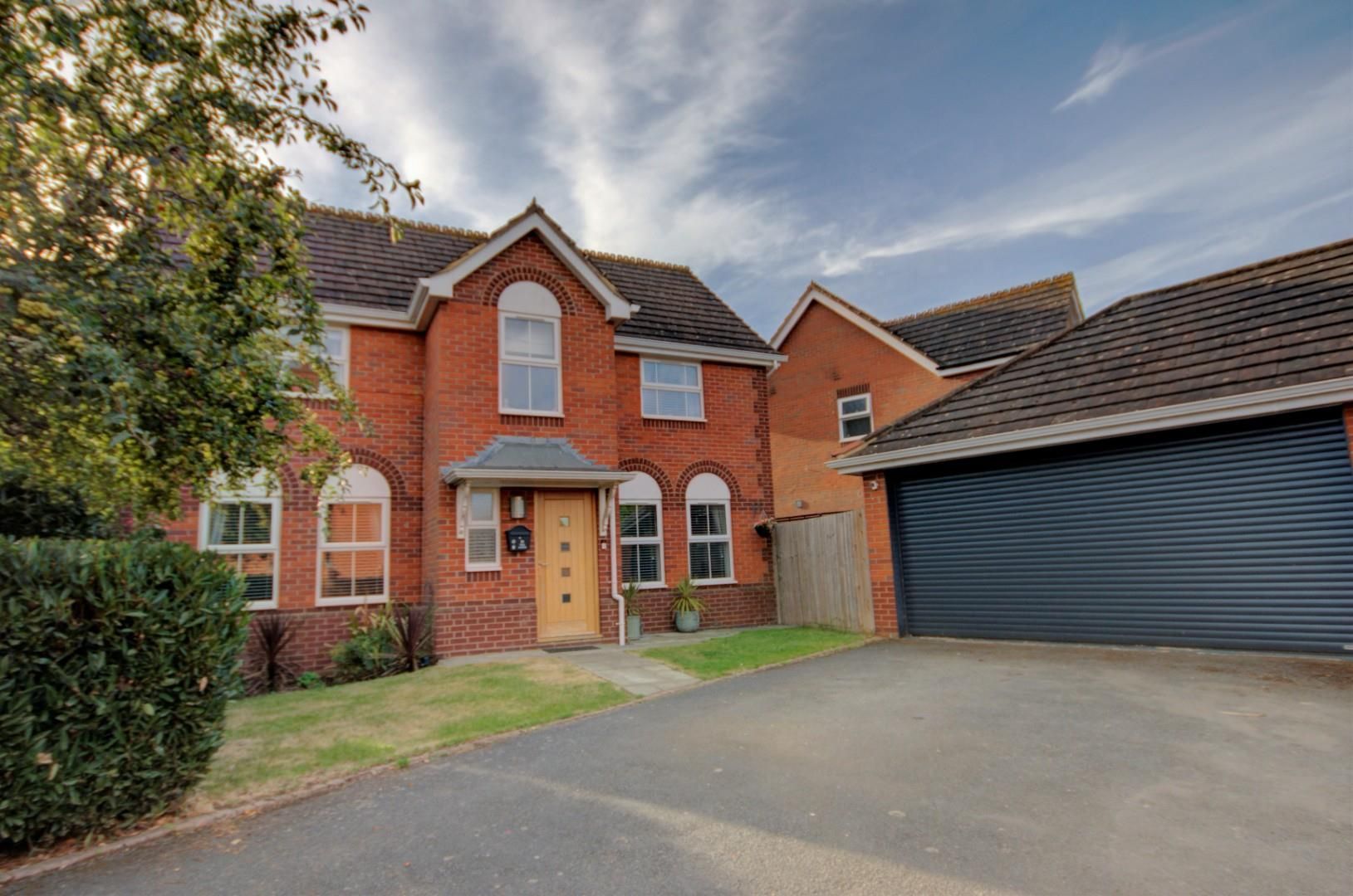 4 bed detached house for sale in The Ashes, Wootton, Northampton NN4