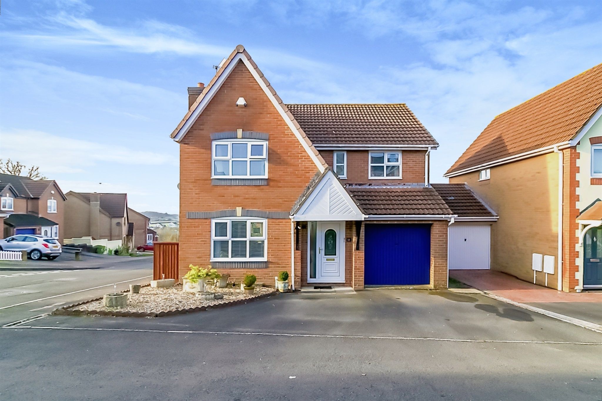 4 bed detached house for sale in CoedYFelin, Barry CF62 Zoopla
