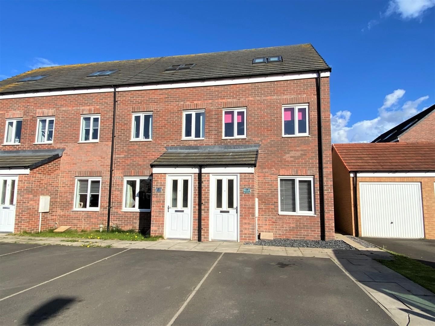 3 bed end terrace house for sale in Norham Drive, Amble, Morpeth NE65