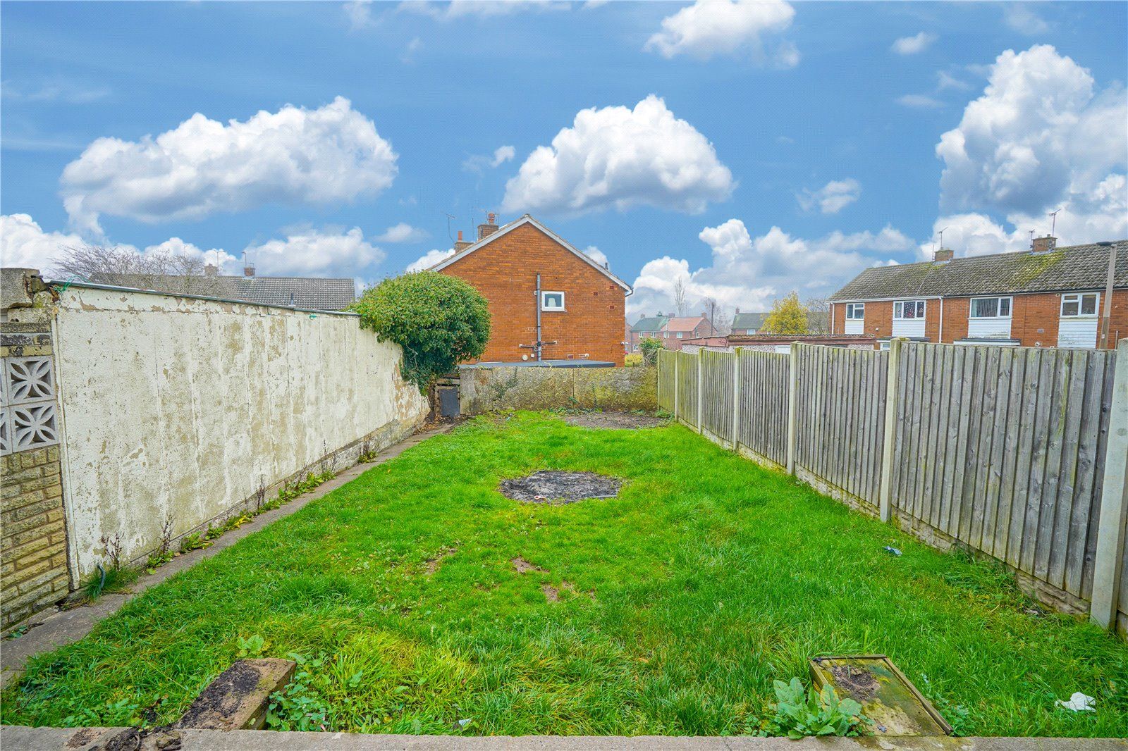 3 bed semidetached house for sale in Cross Street, Thurcroft