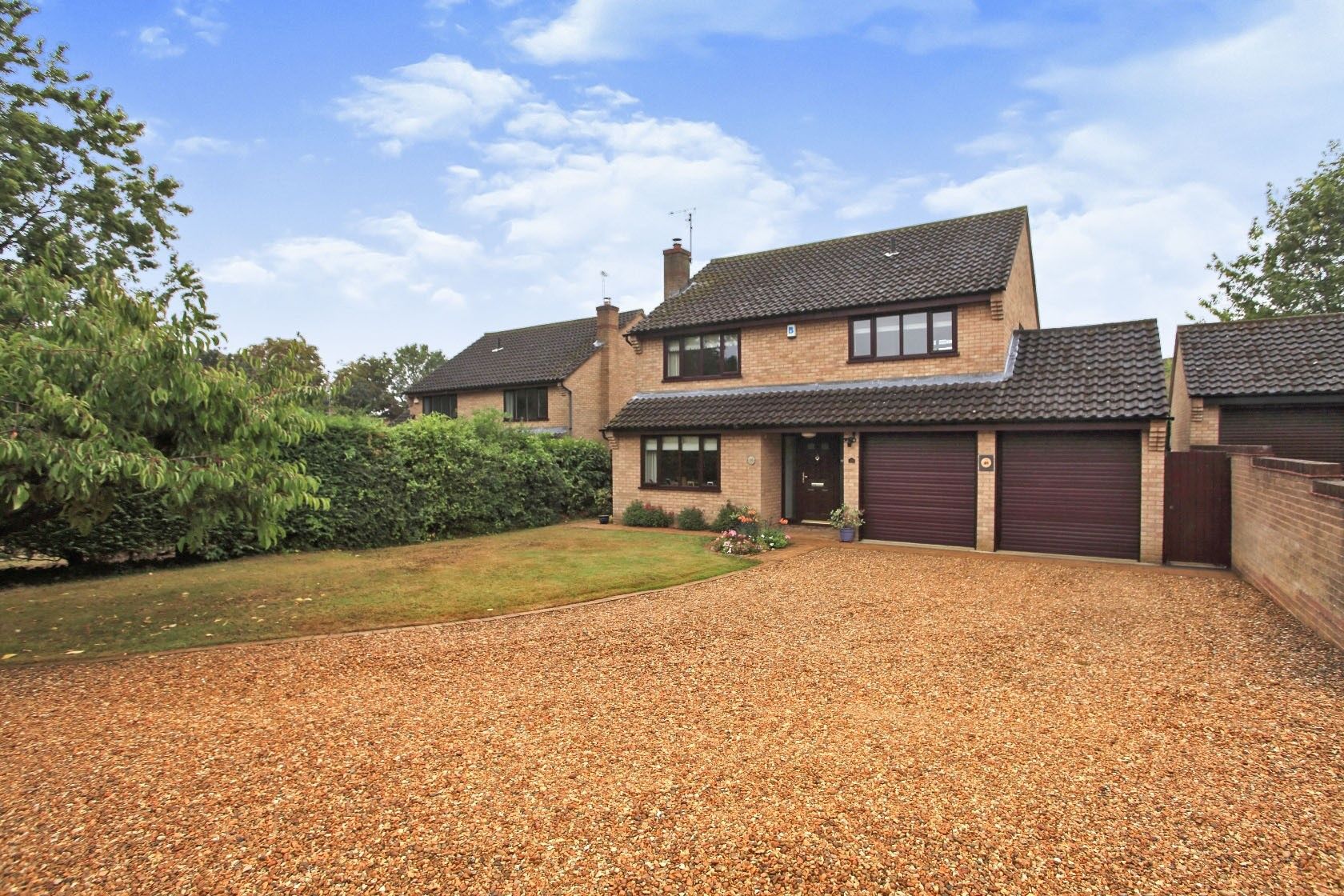 4 bed detached house for sale in Larklands, Longthorpe, Peterborough