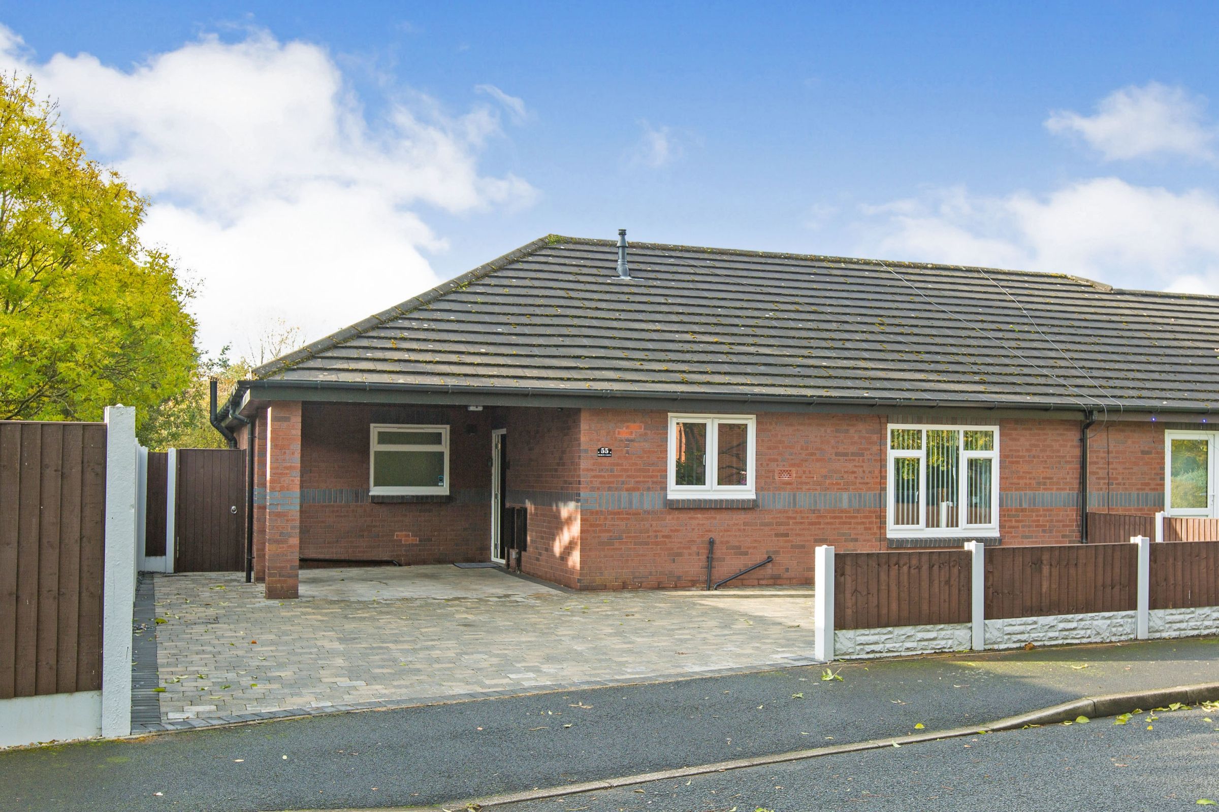 3 bed semidetached bungalow for sale in Merlin Grove, Leyland PR25