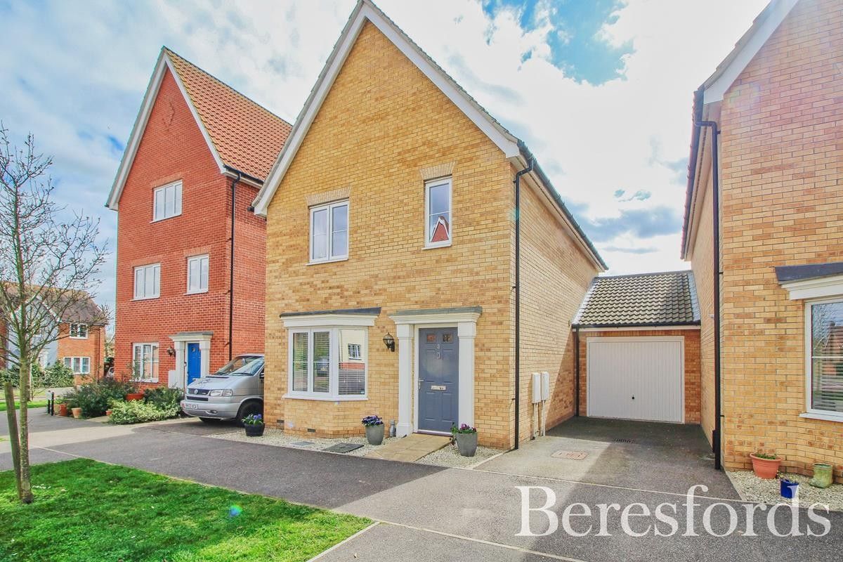 4 bed linkdetached house for sale in Jackdaw Drive, Stanway