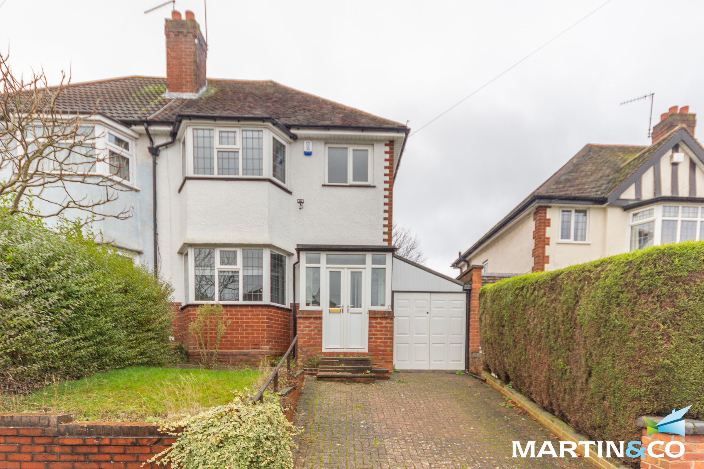3 bed semidetached house to rent in Beech Avenue, Quinton B32 Zoopla