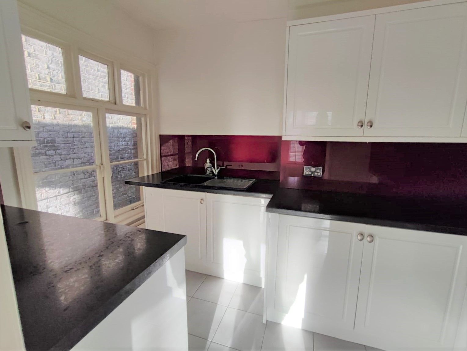 1 bed flat to rent in London Road, Southborough, Tunbridge Wells TN4