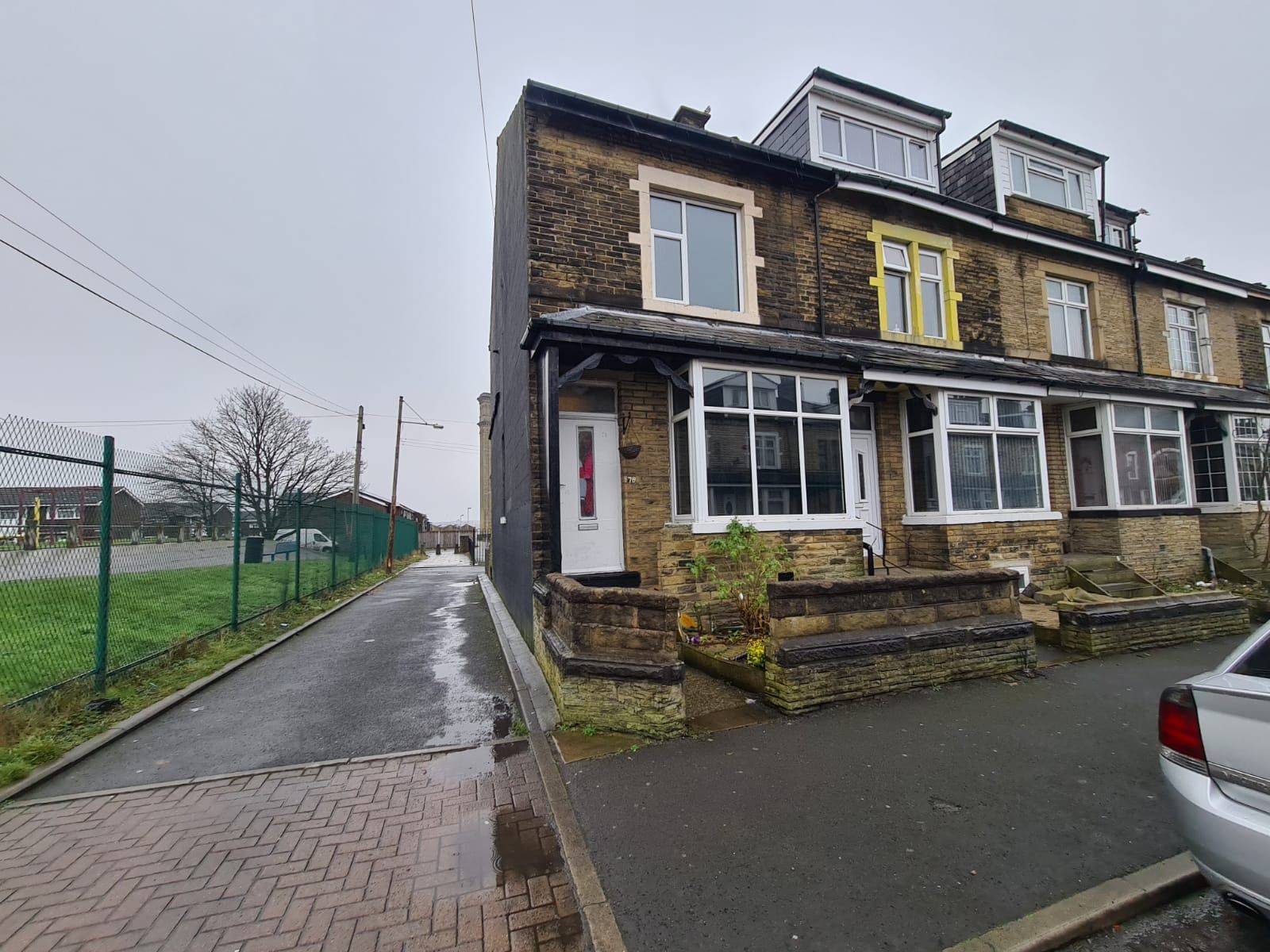 Nearcliffe Road, Bradford, West Yorkshire BD9  