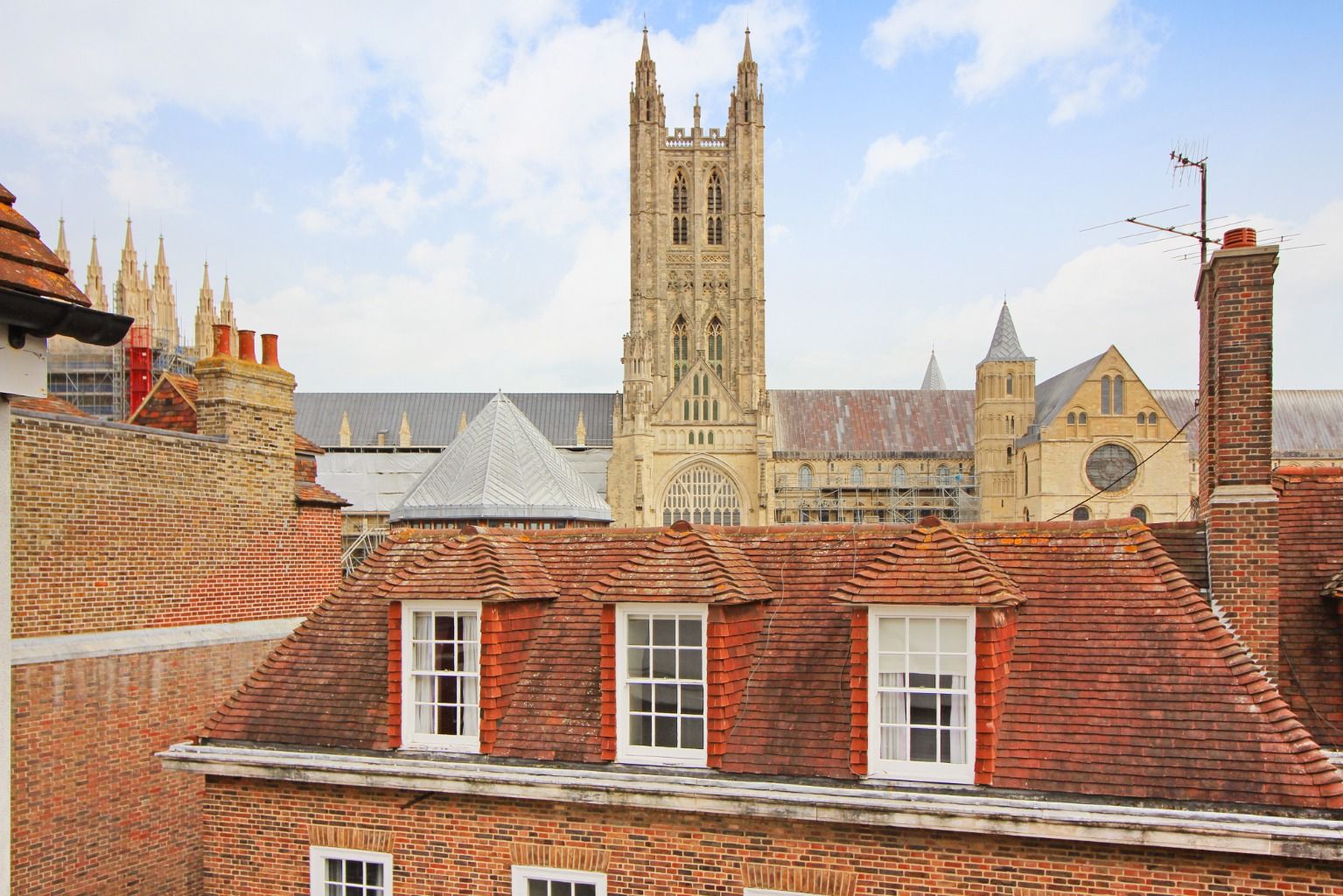 2 bed flat for sale in Iron Bar Lane, Canterbury, Kent CT1 Zoopla