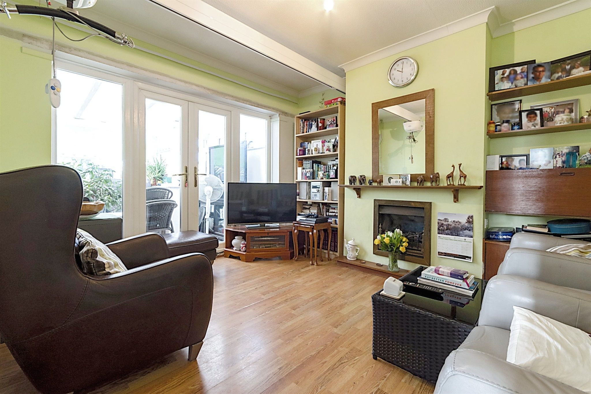 3 bed semidetached bungalow for sale in Ashcroft Road, Luton LU2 Zoopla