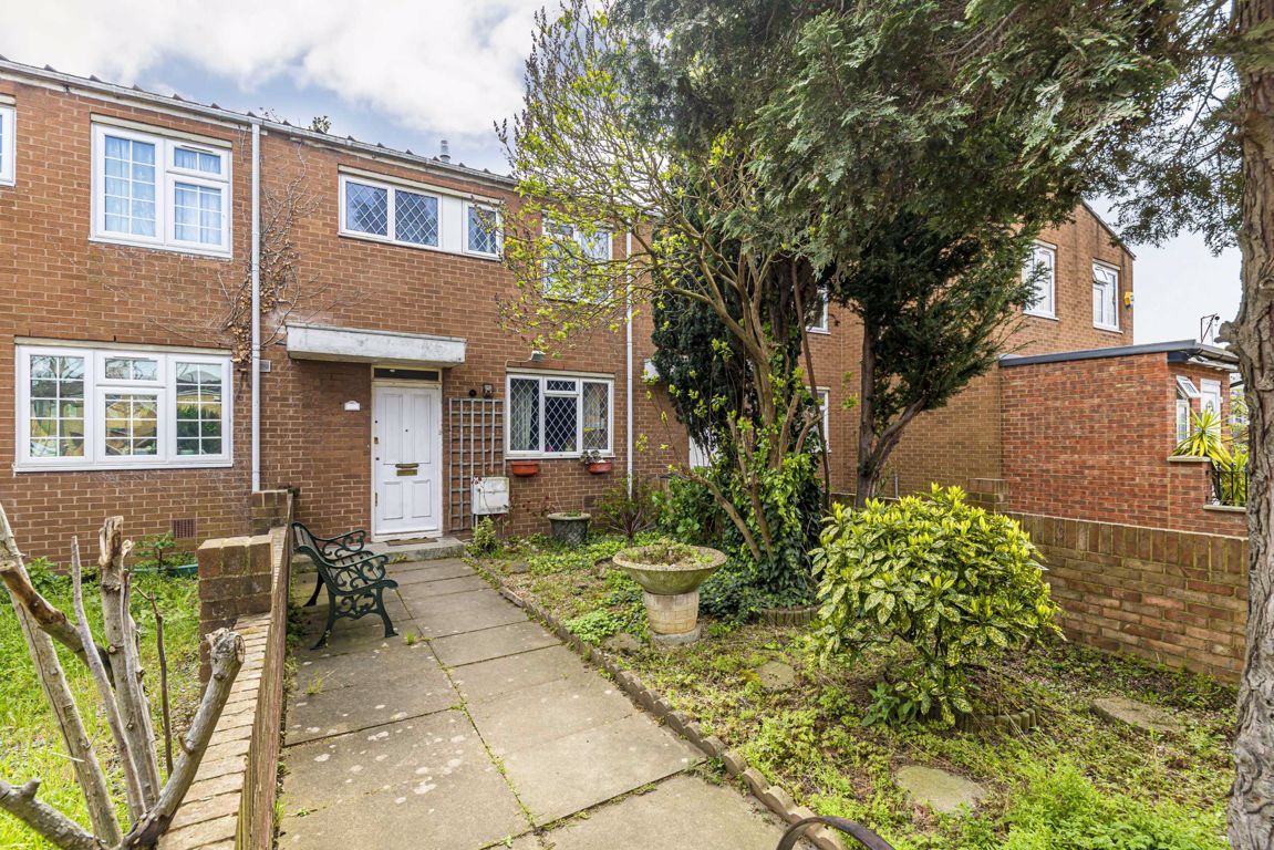 3-bed-terraced-house-for-sale-in-whitehead-close-london-sw18-zoopla