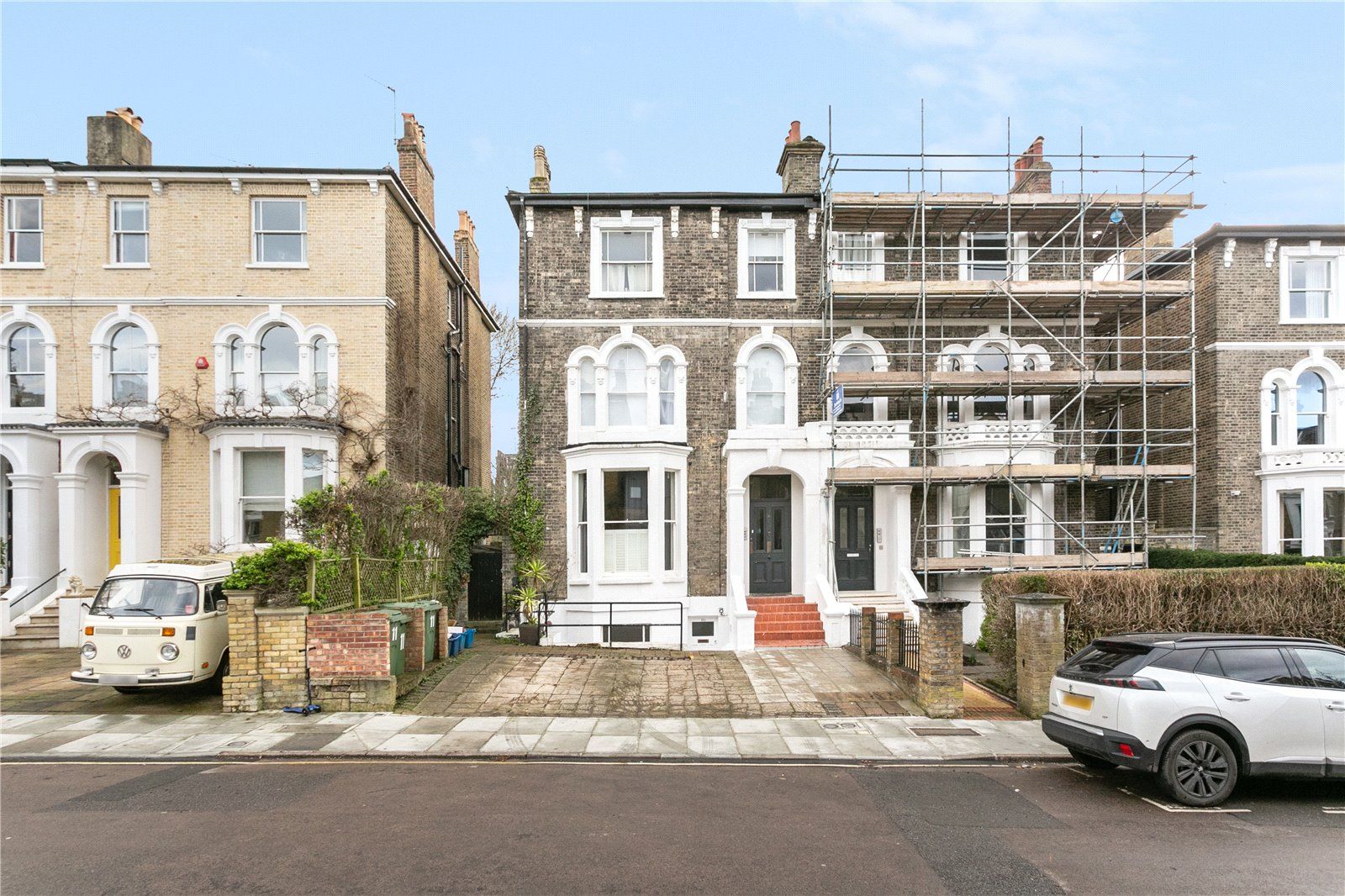 1 bed flat to rent in Montague Road, Richmond, Surrey TW10 Zoopla