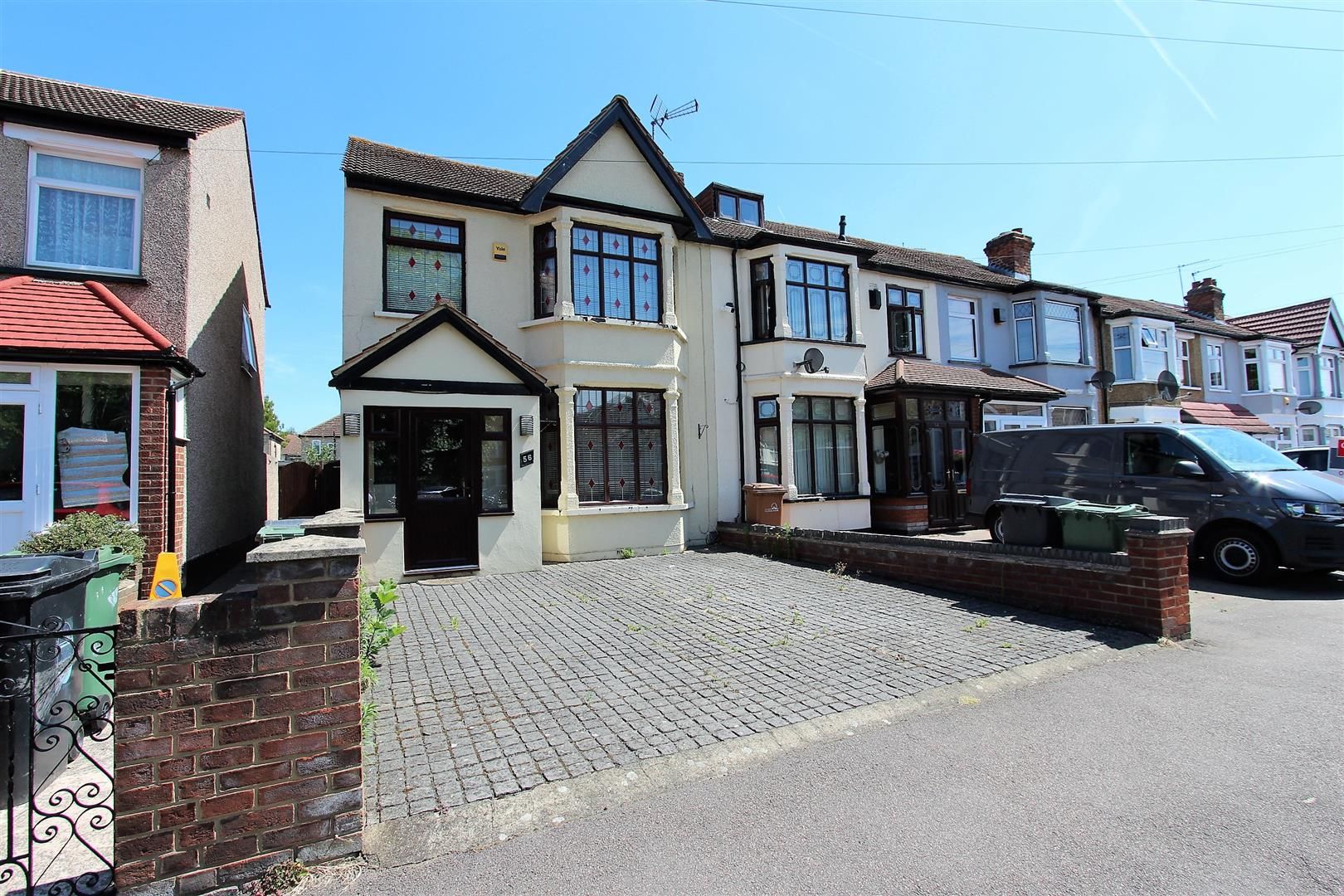 3 bed property for sale in Marmion Close, London E4 Zoopla