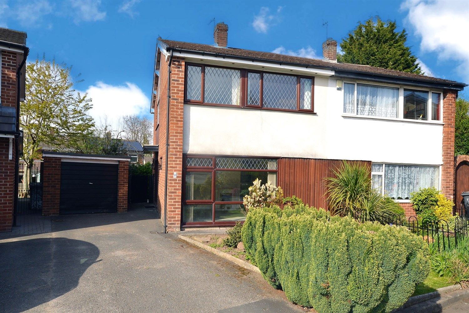 3 bed semidetached house for sale in Elm Tree Avenue, Lymm WA13 Zoopla