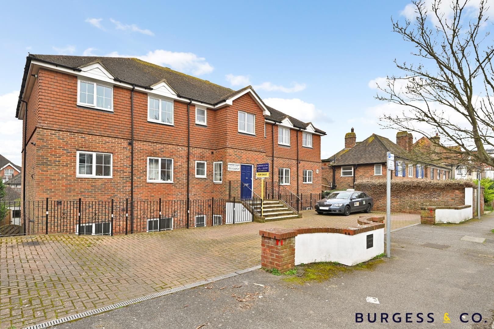 2 bed flat for sale in Jameson Road, BexhillOnSea TN40 Zoopla