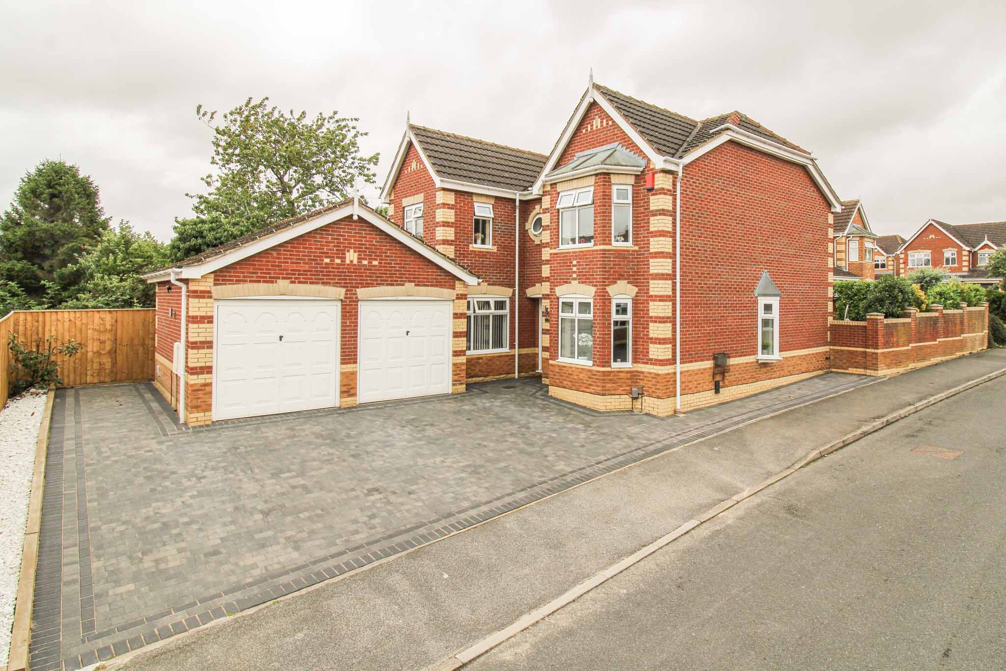 4 bed detached house for sale in Yews Lane, Laceby DN37 Zoopla