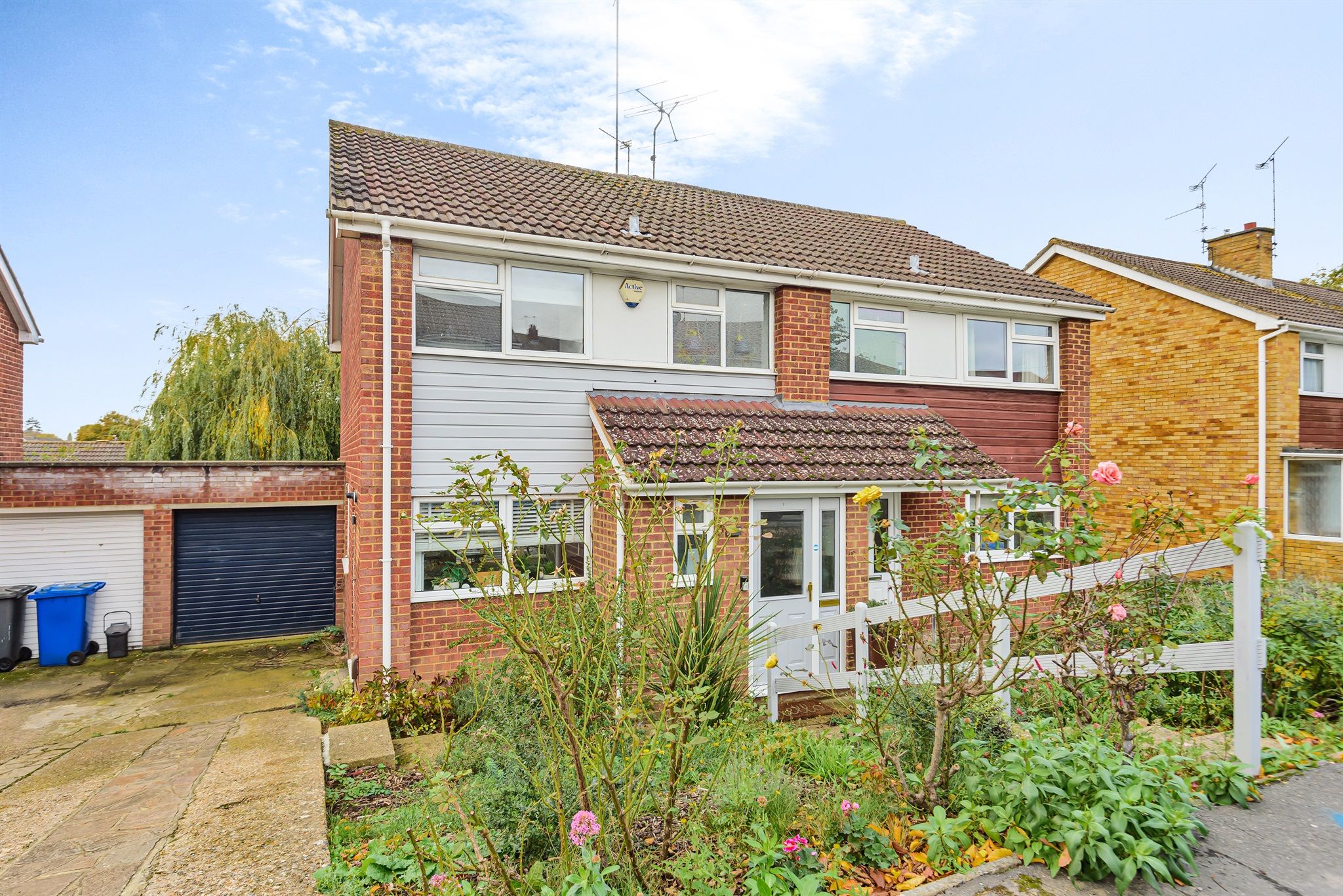 3 bed semi-detached house for sale in Wentworth Crescent, Maidenhead ...