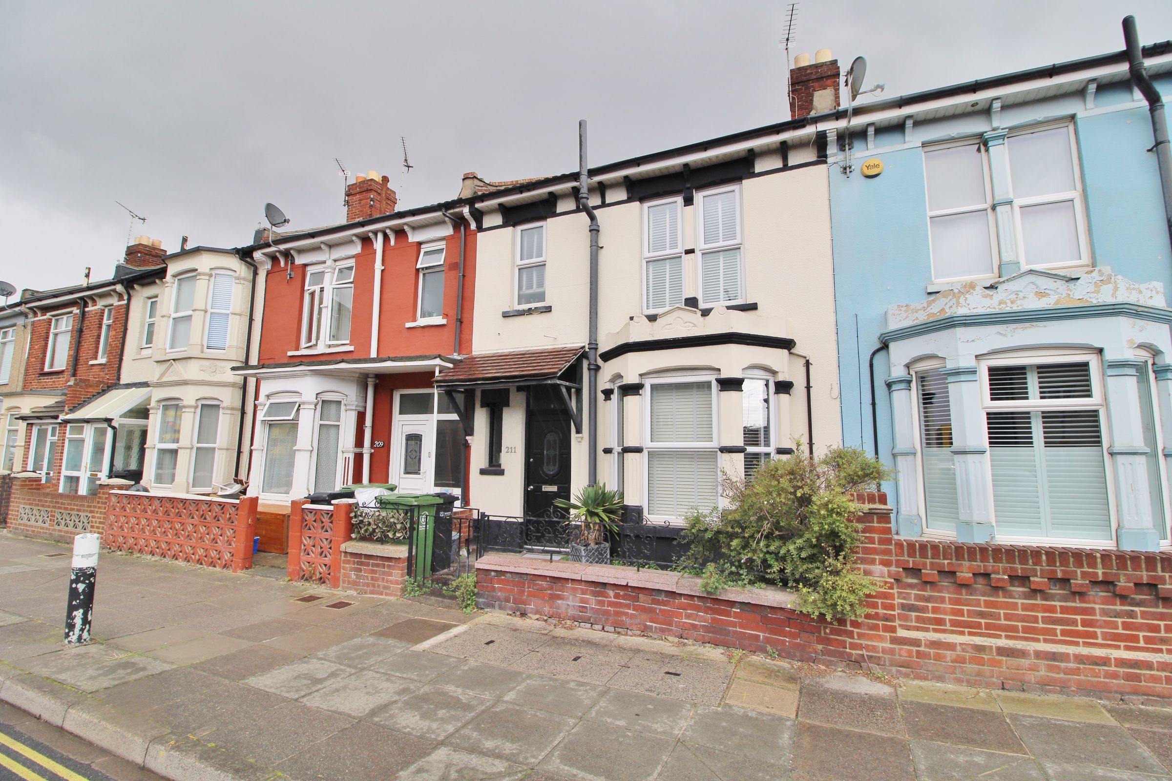 3 bed terraced house for sale in Milton Road, Southsea PO4 Zoopla