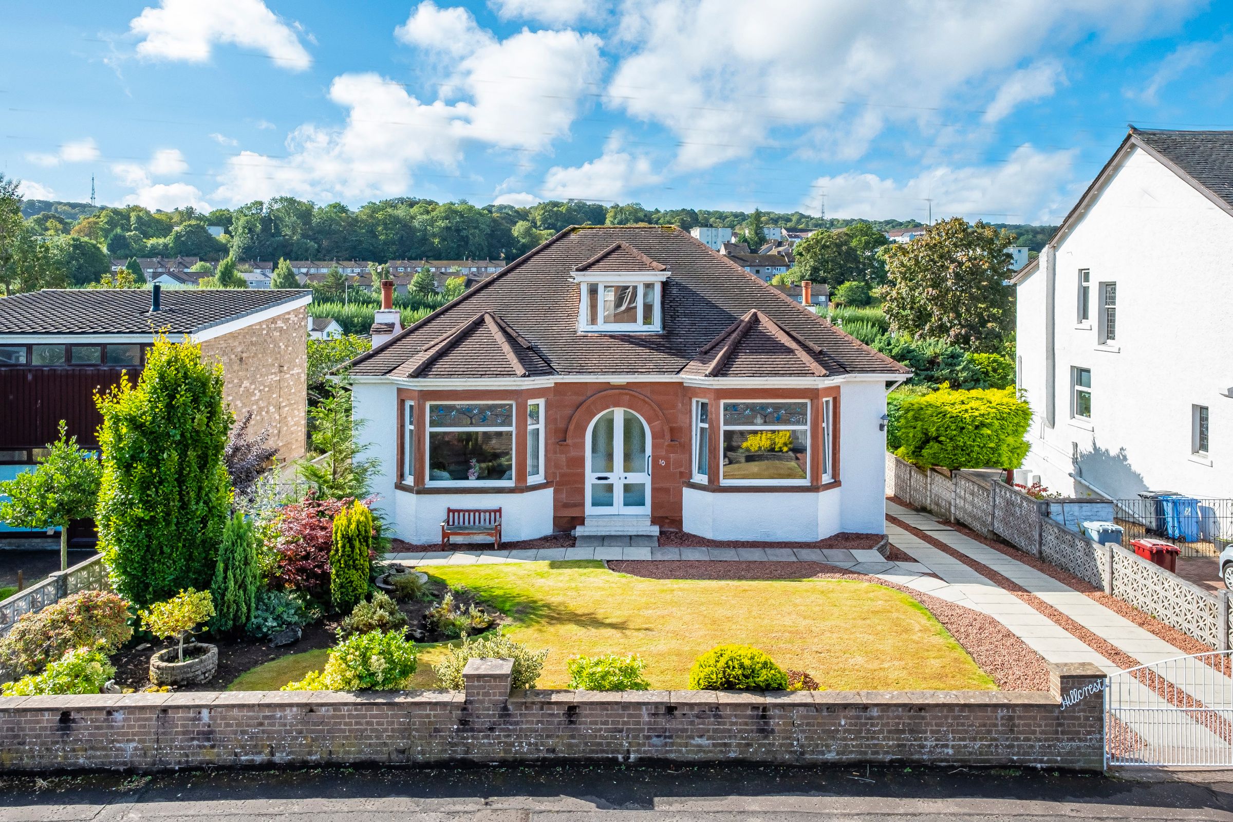 4 bed detached bungalow for sale in 'hillcrest' 10 Thorn Drive