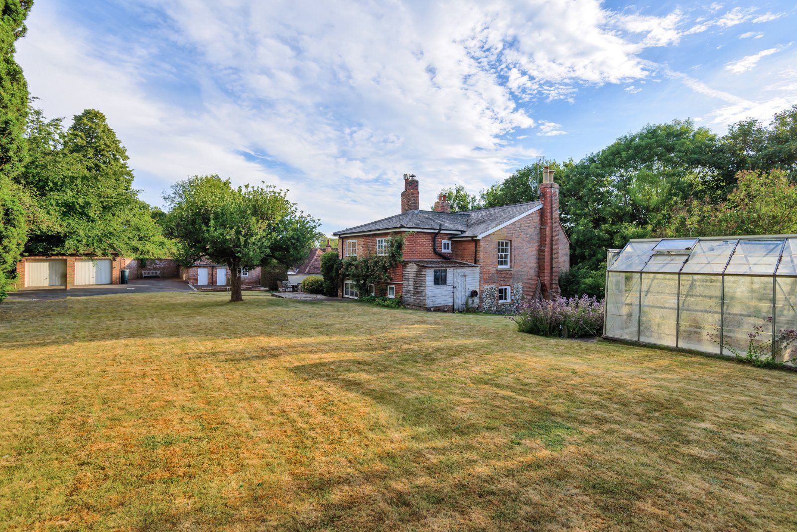 4 bed detached house for sale in Henley Road, Wargrave, Reading