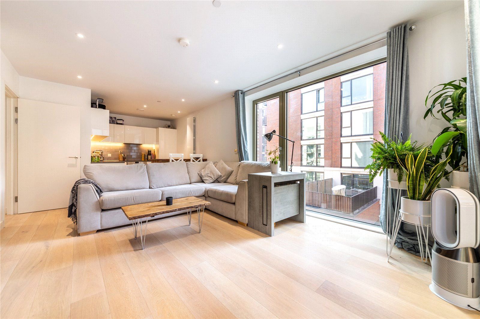 Cape House, 4 Cunningham Avenue E16  